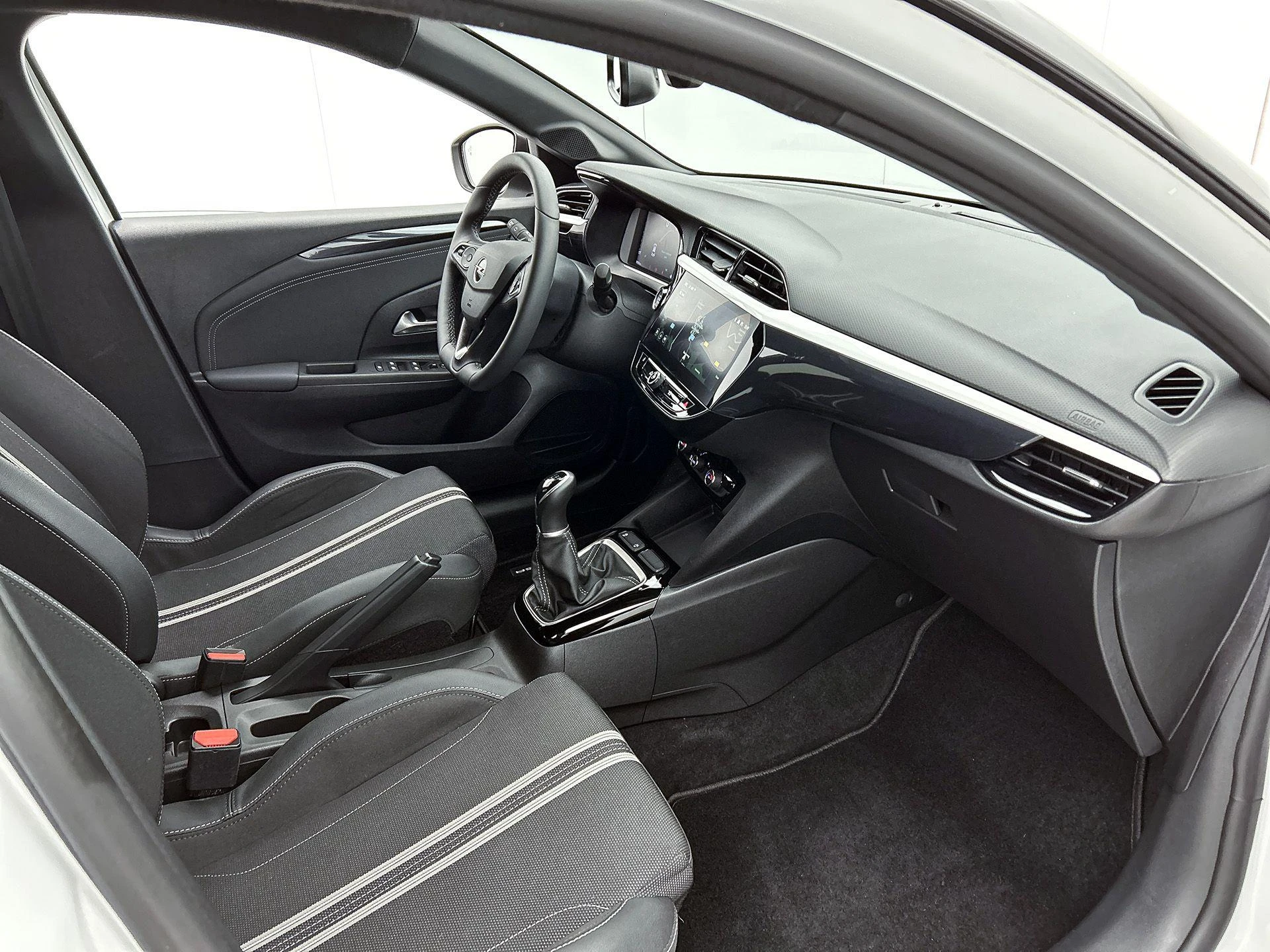 Opel-Corsa-image-19