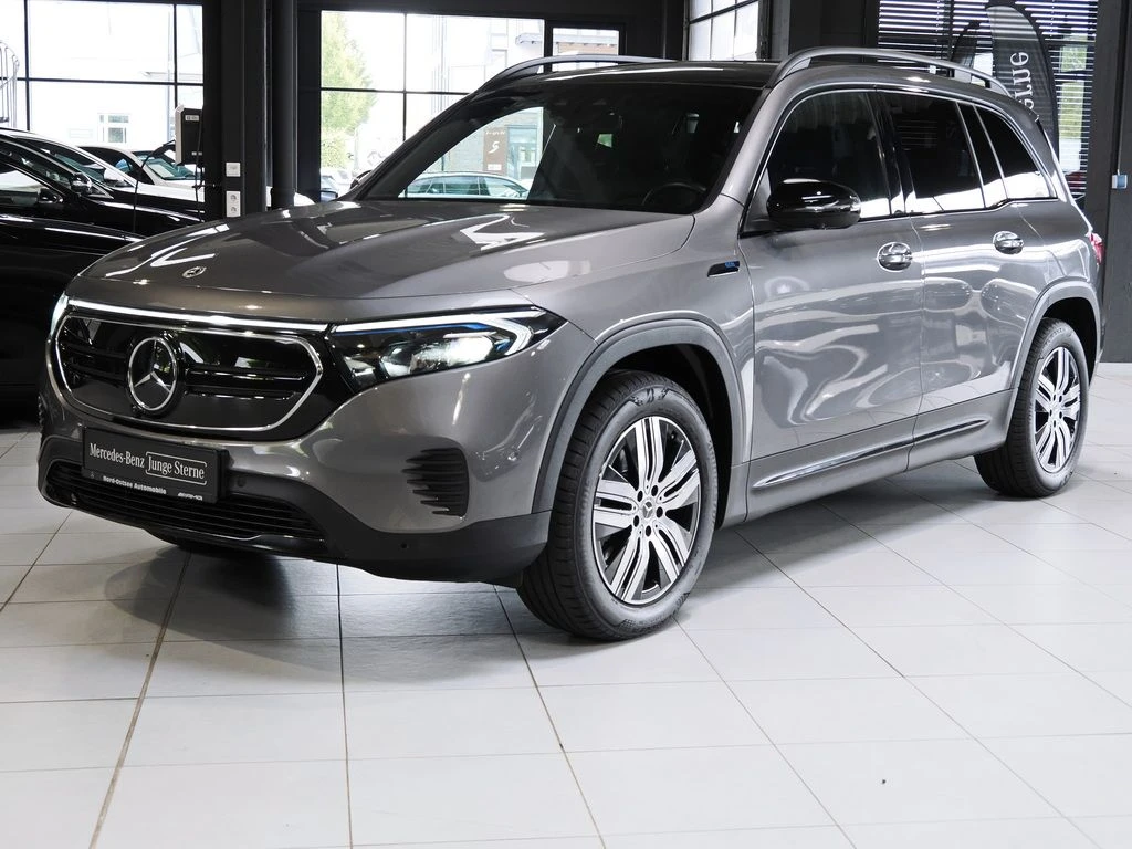Mercedes-Benz-EQB 250-image-7