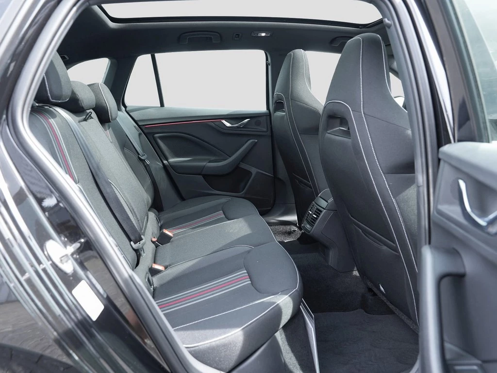 Škoda Scala 1.5 TSI DSG Monte Carlo Navi/SmartLink/RFK