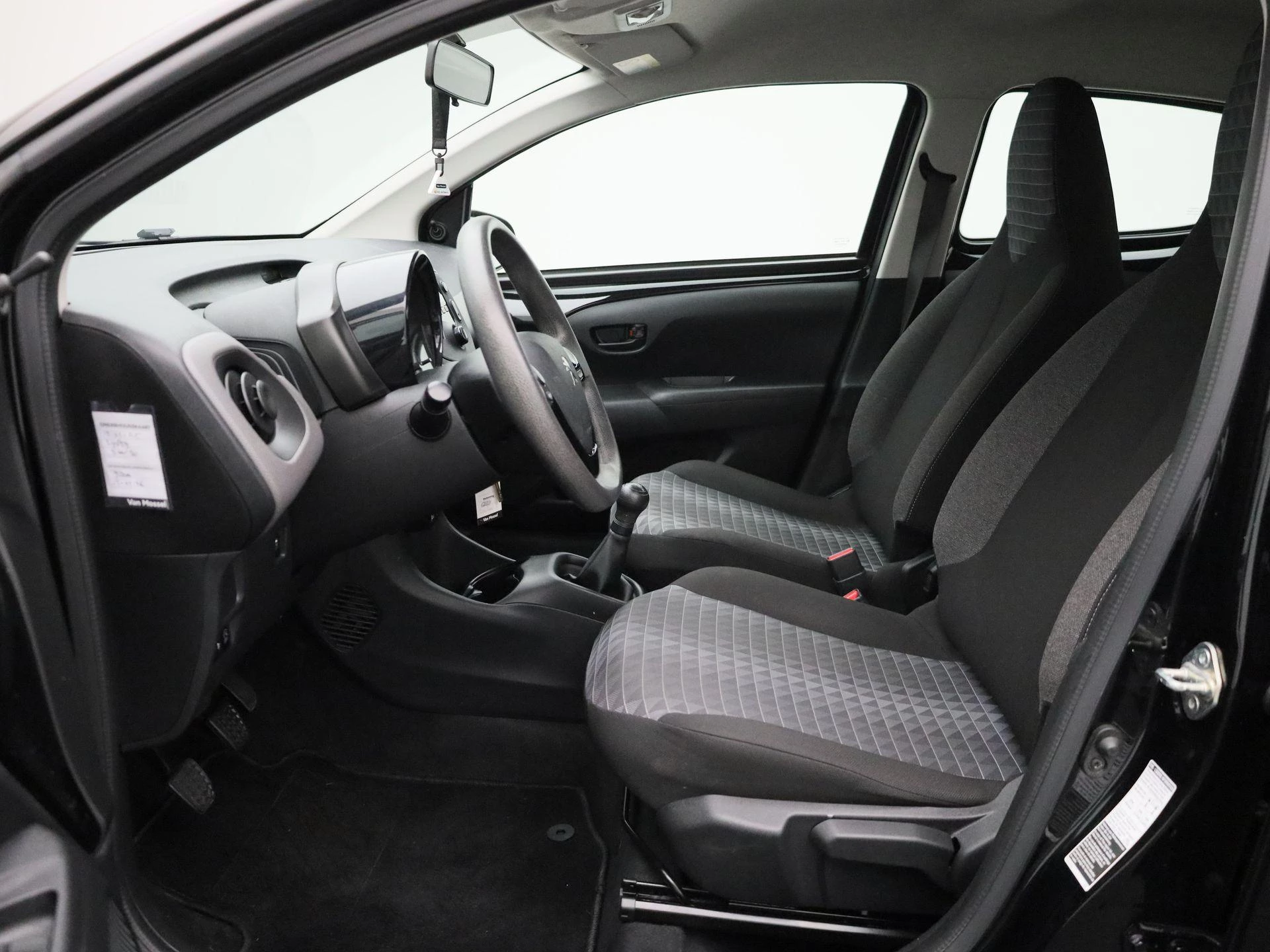 Peugeot-108-image-8
