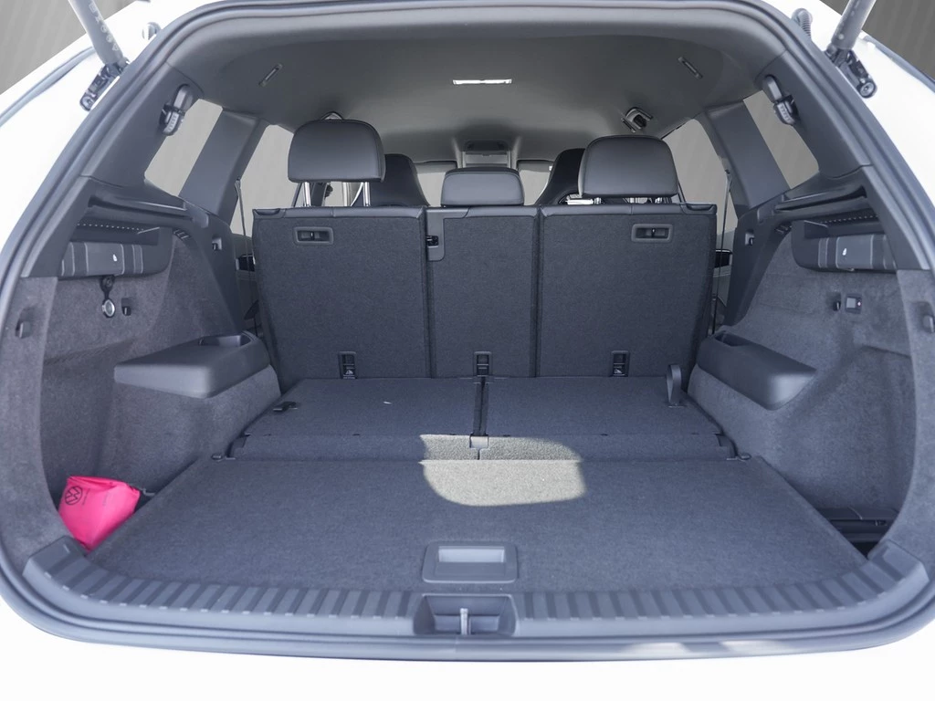 Volkswagen Tayron R-Line 2,0 l TDI SCR 4MOTION 142 kW (193 PS) 7-Gang-Doppelkupplungsgetriebe DSG
