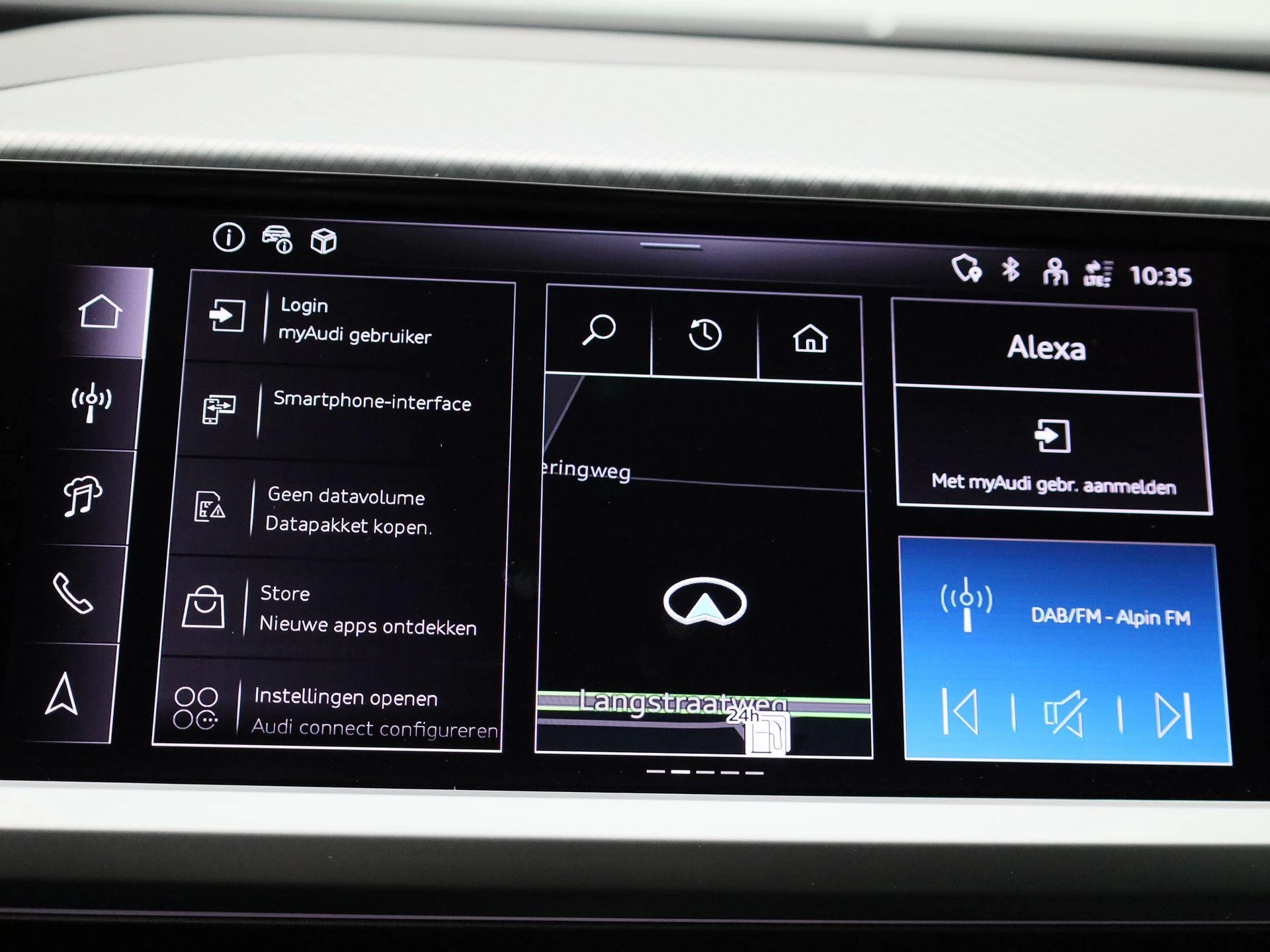 Audi-Q4 e-tron-image-19