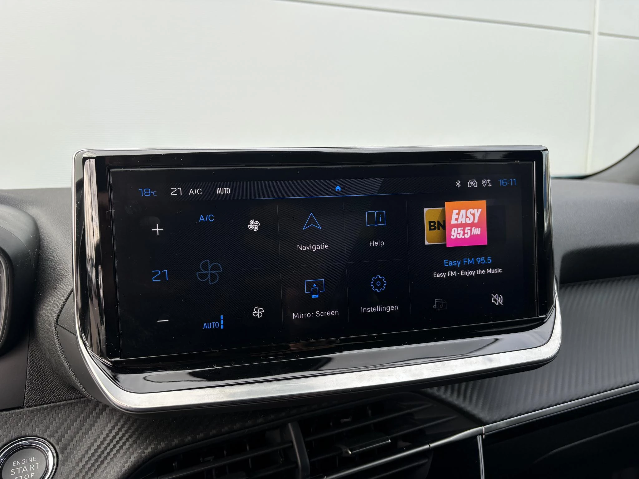 Peugeot-2008-image-19