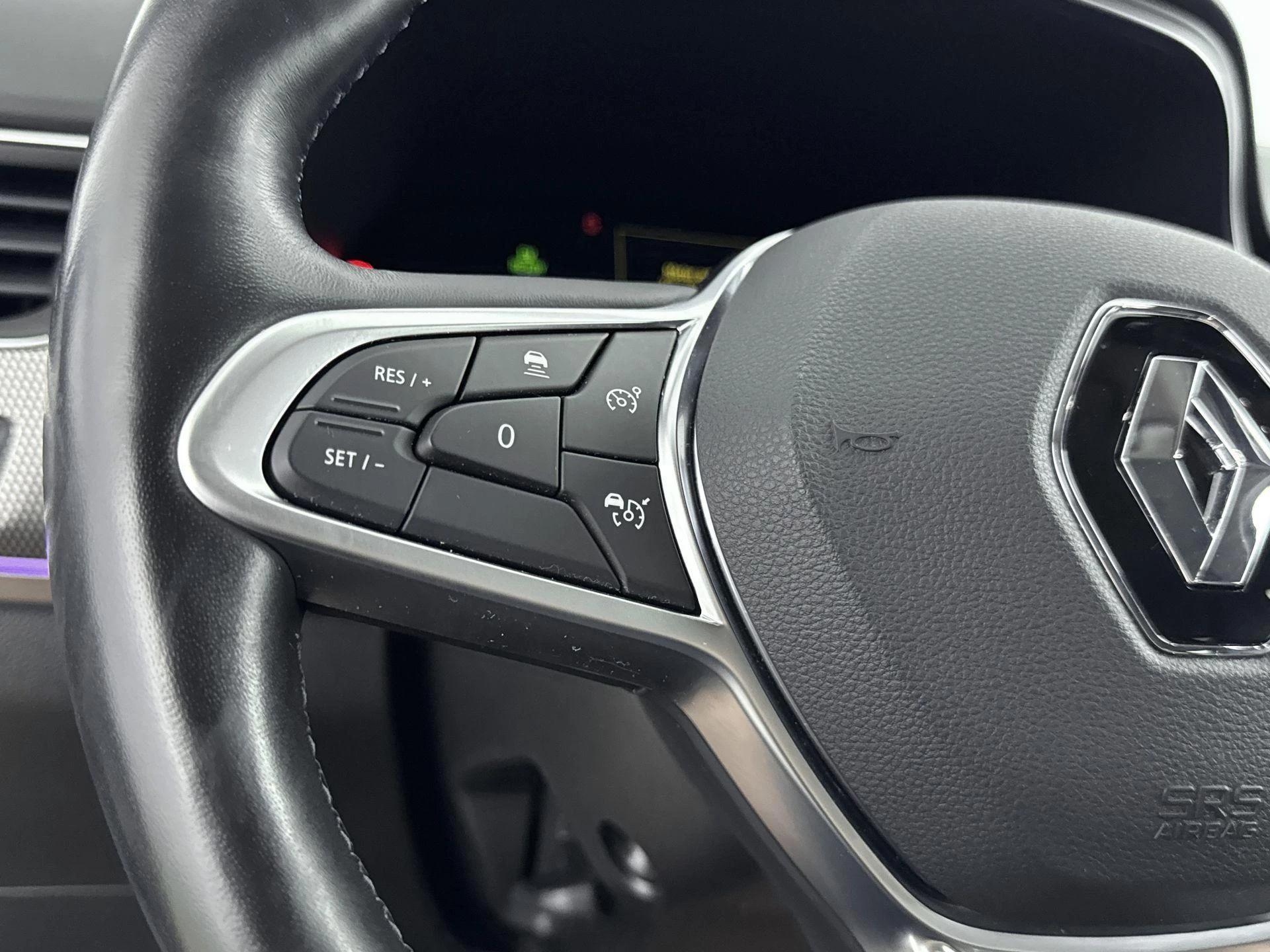 Renault-Arkana-image-5