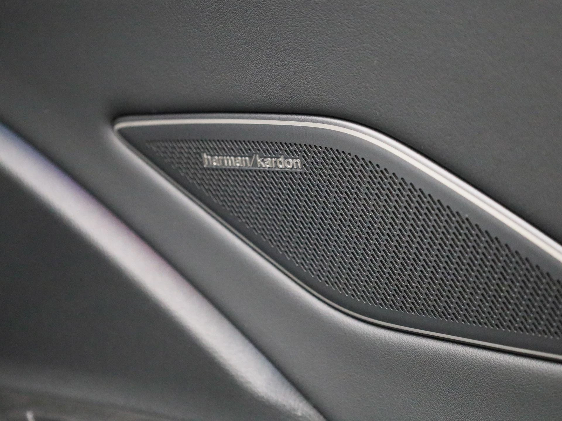 Volkswagen-Tiguan-image-45