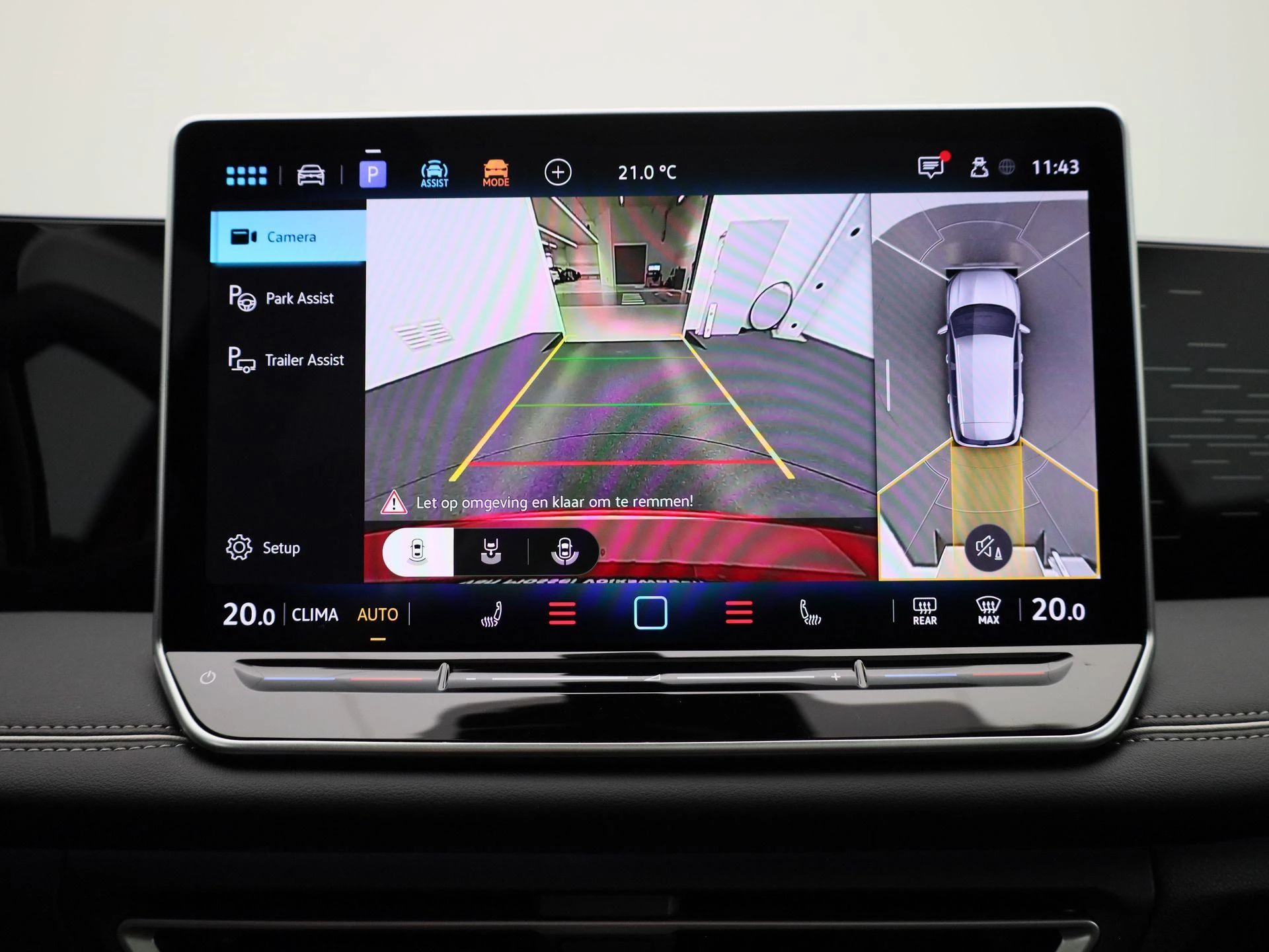 Volkswagen-Tiguan-image-32