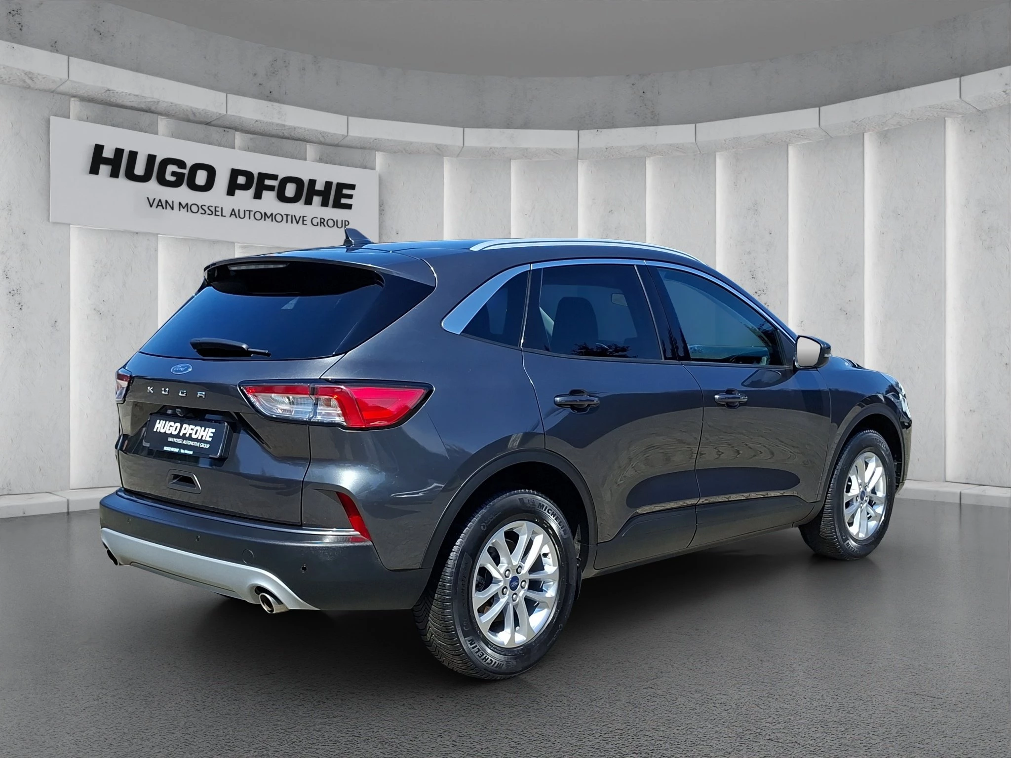 Ford Kuga Titanium 1.5 EB LED | GJR | RFK | SHZ | PDC | LMF | Navi | Klima | BT