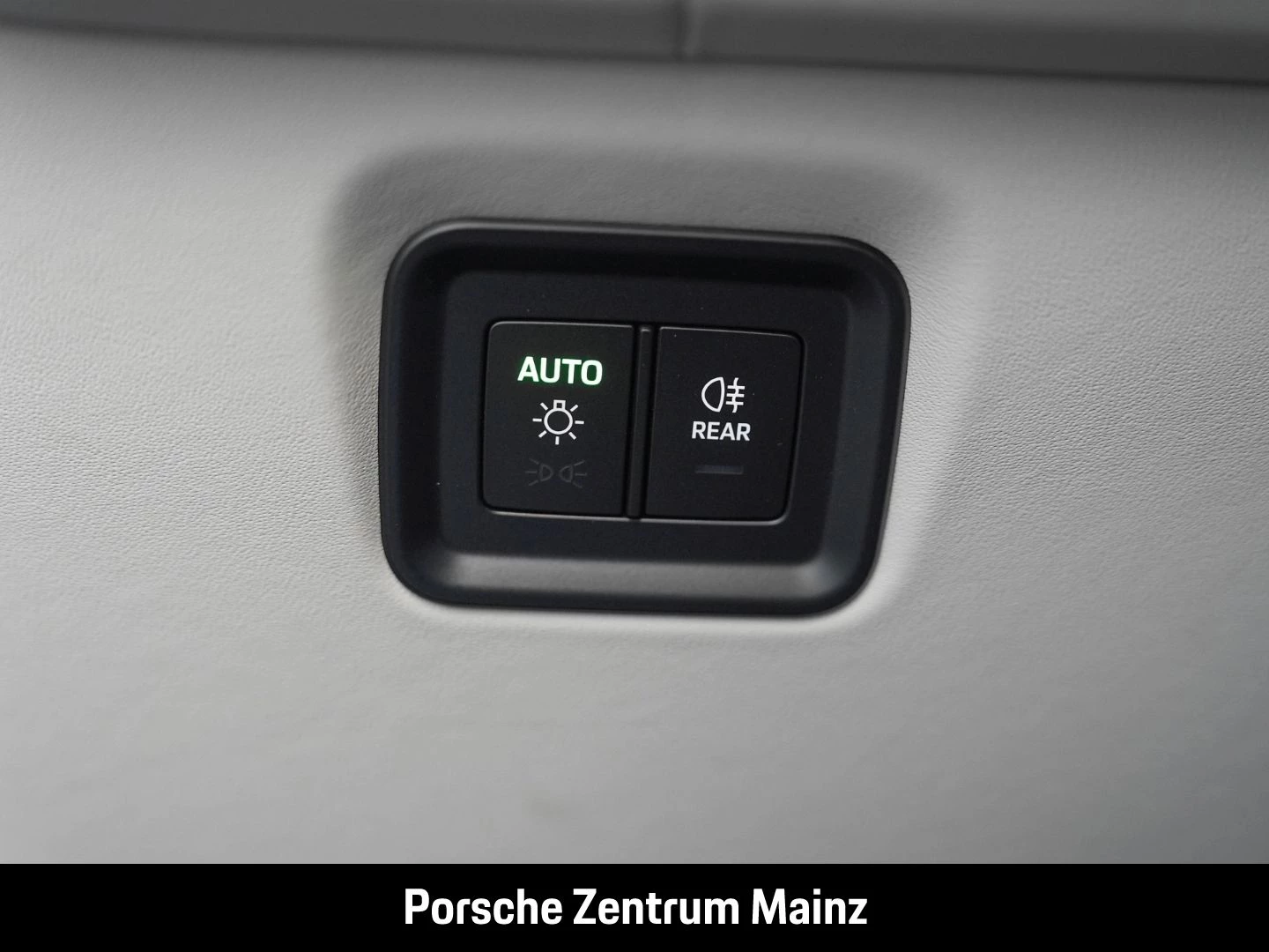 Porsche-Cayenne-image-32