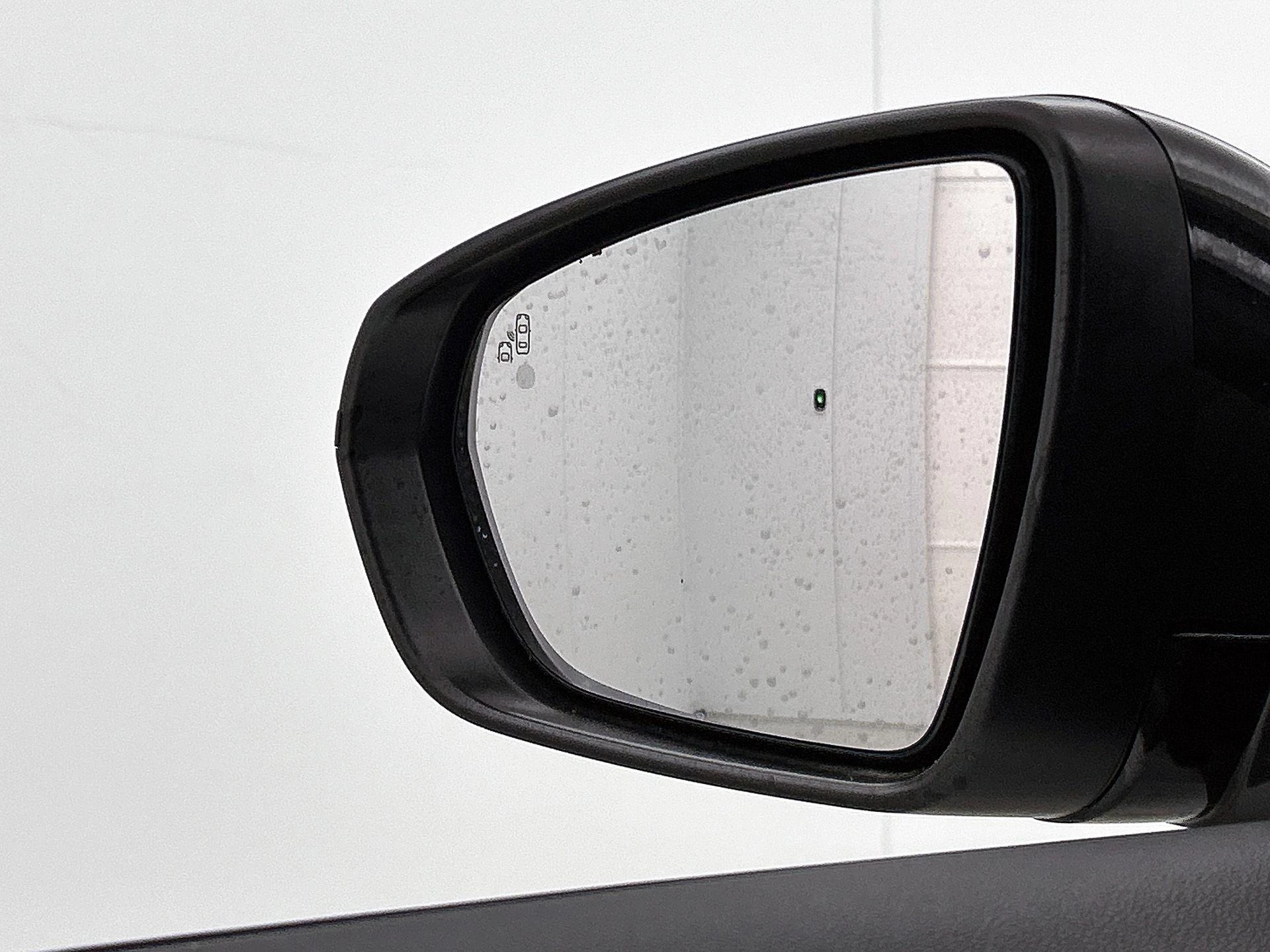 Opel Grandland X 1.6 Turbo Hybrid Elegance