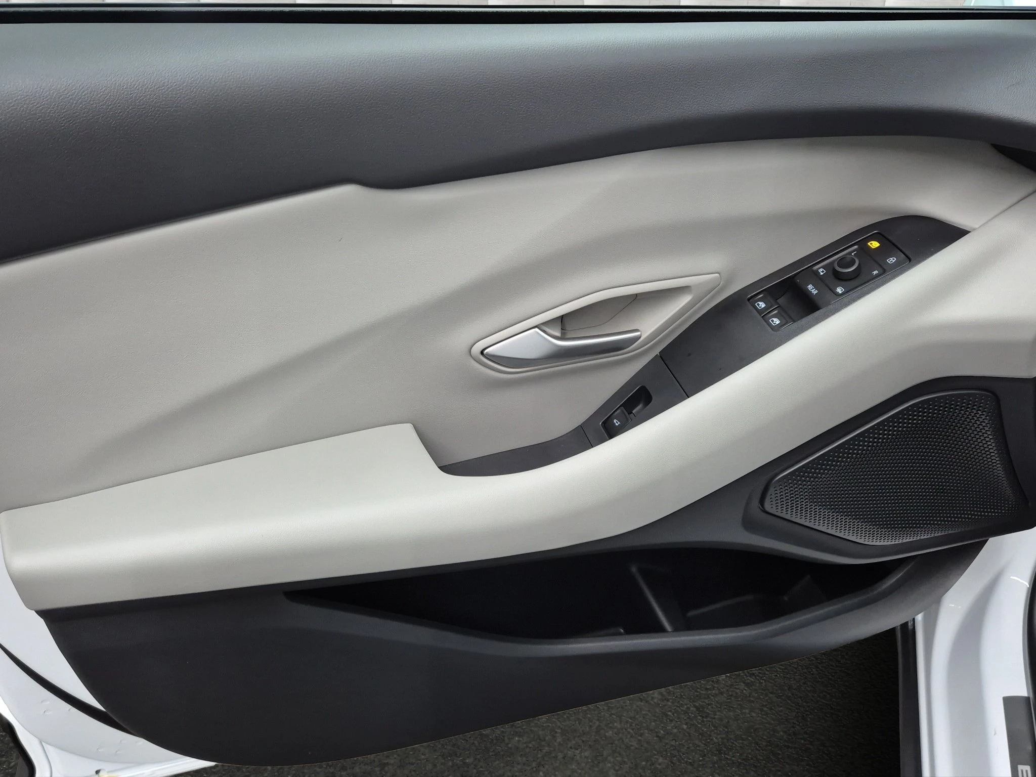 Ford-Explorer-image-15