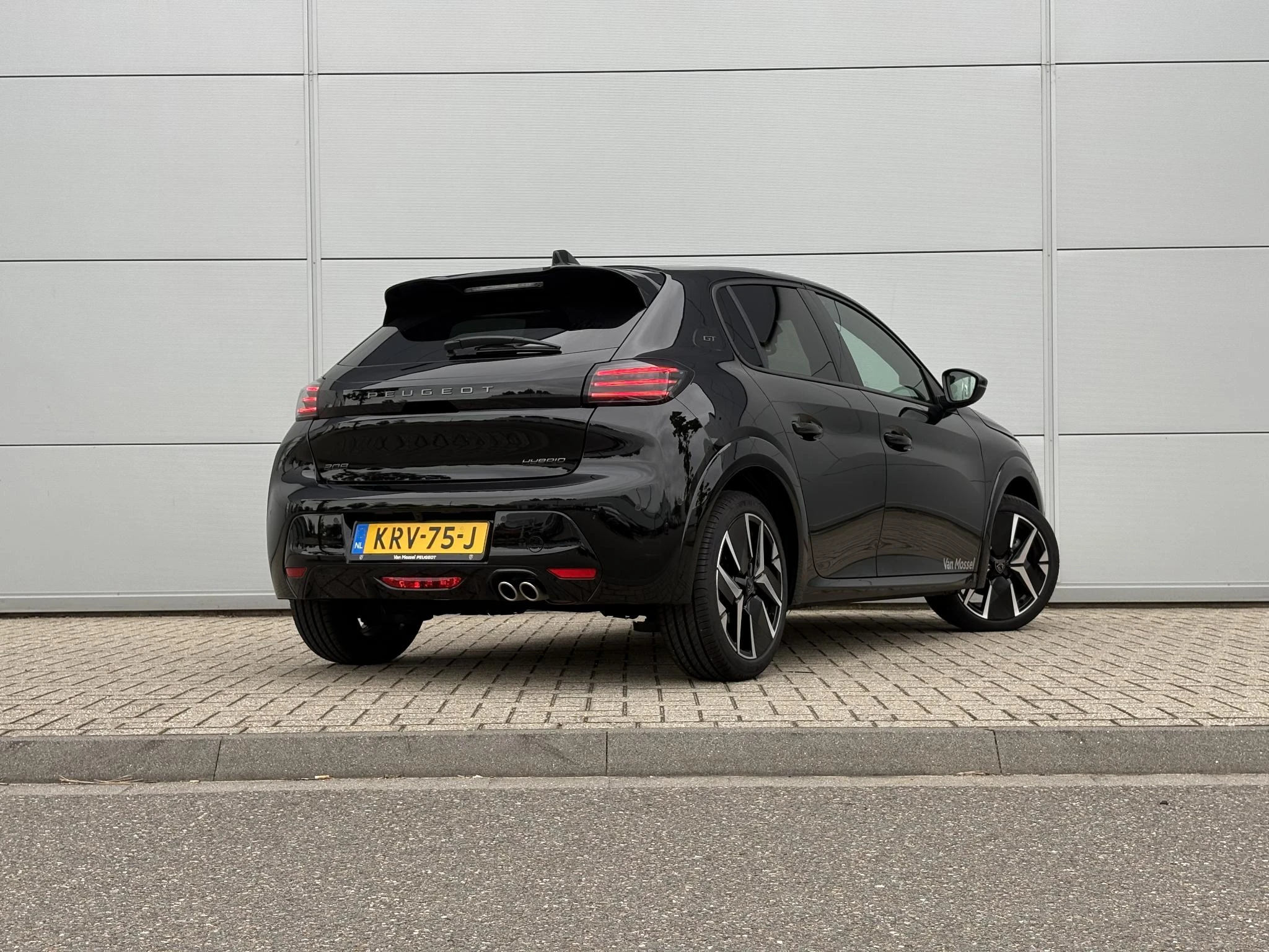 Peugeot-208-image-4