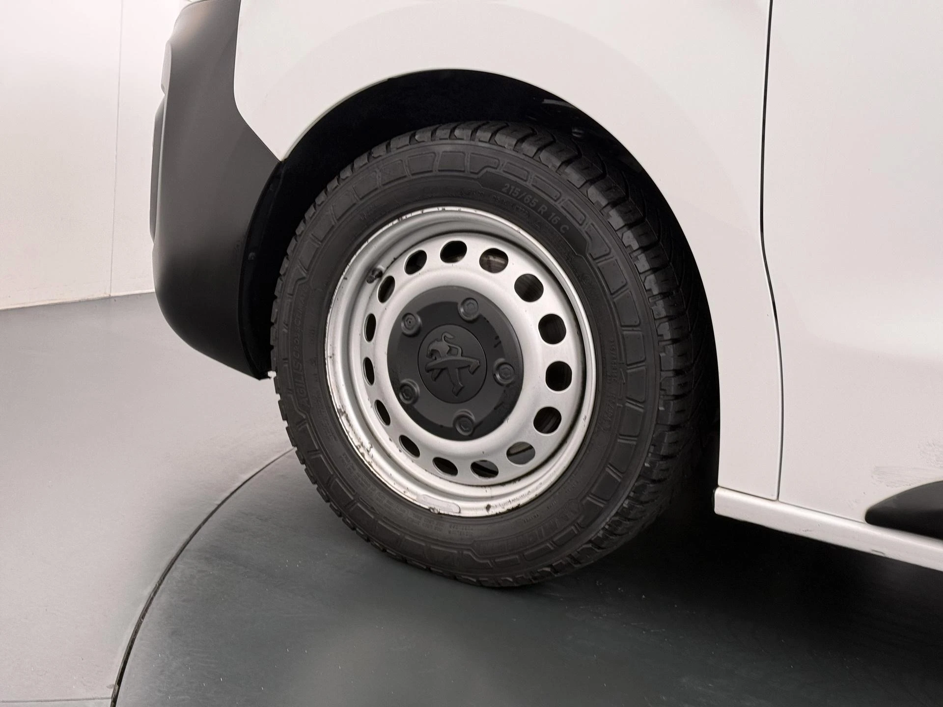 Peugeot-Expert-image-9