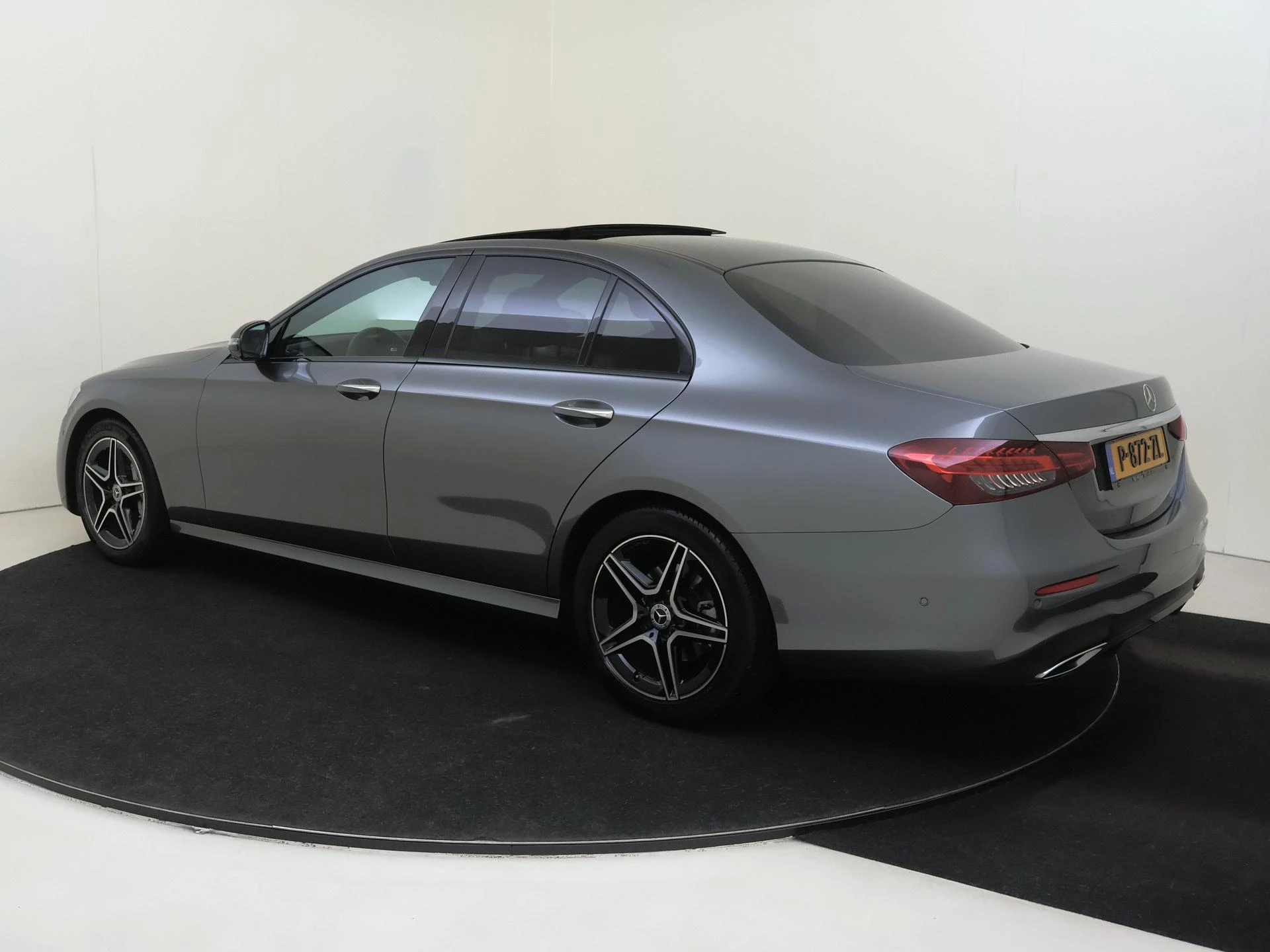 Mercedes-Benz E-Klasse 200 Business Solution AMG