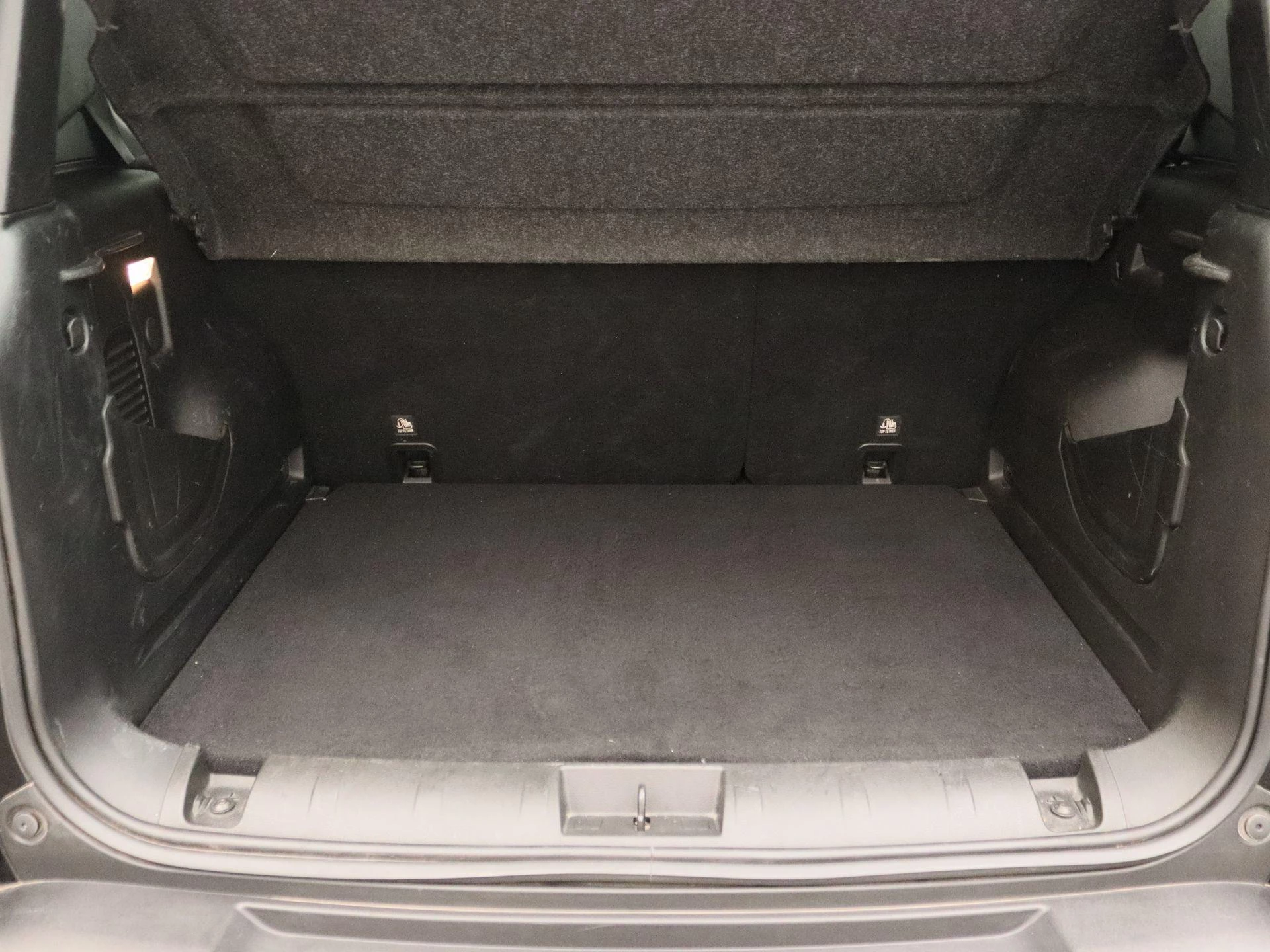 Jeep-Renegade-image-13