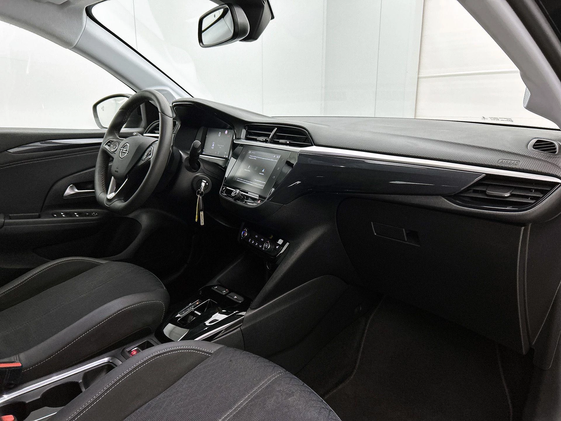 Opel Corsa 1.2 Elegance