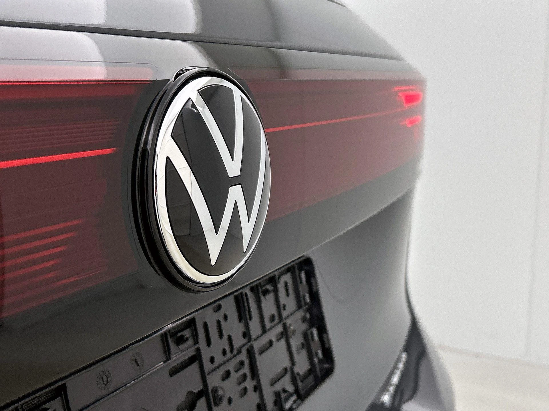 Volkswagen-Tiguan-image-37