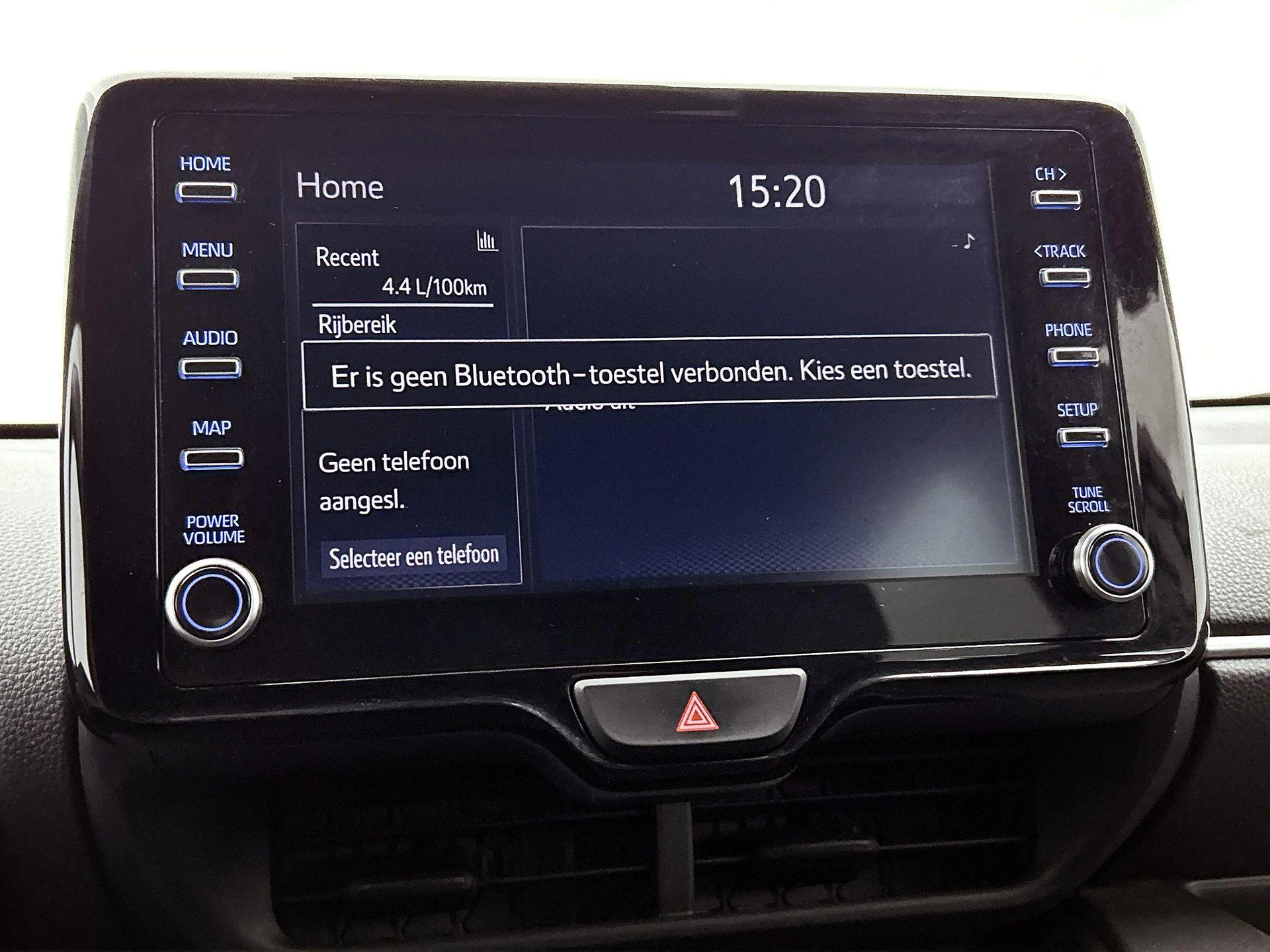 Toyota-Yaris-image-12