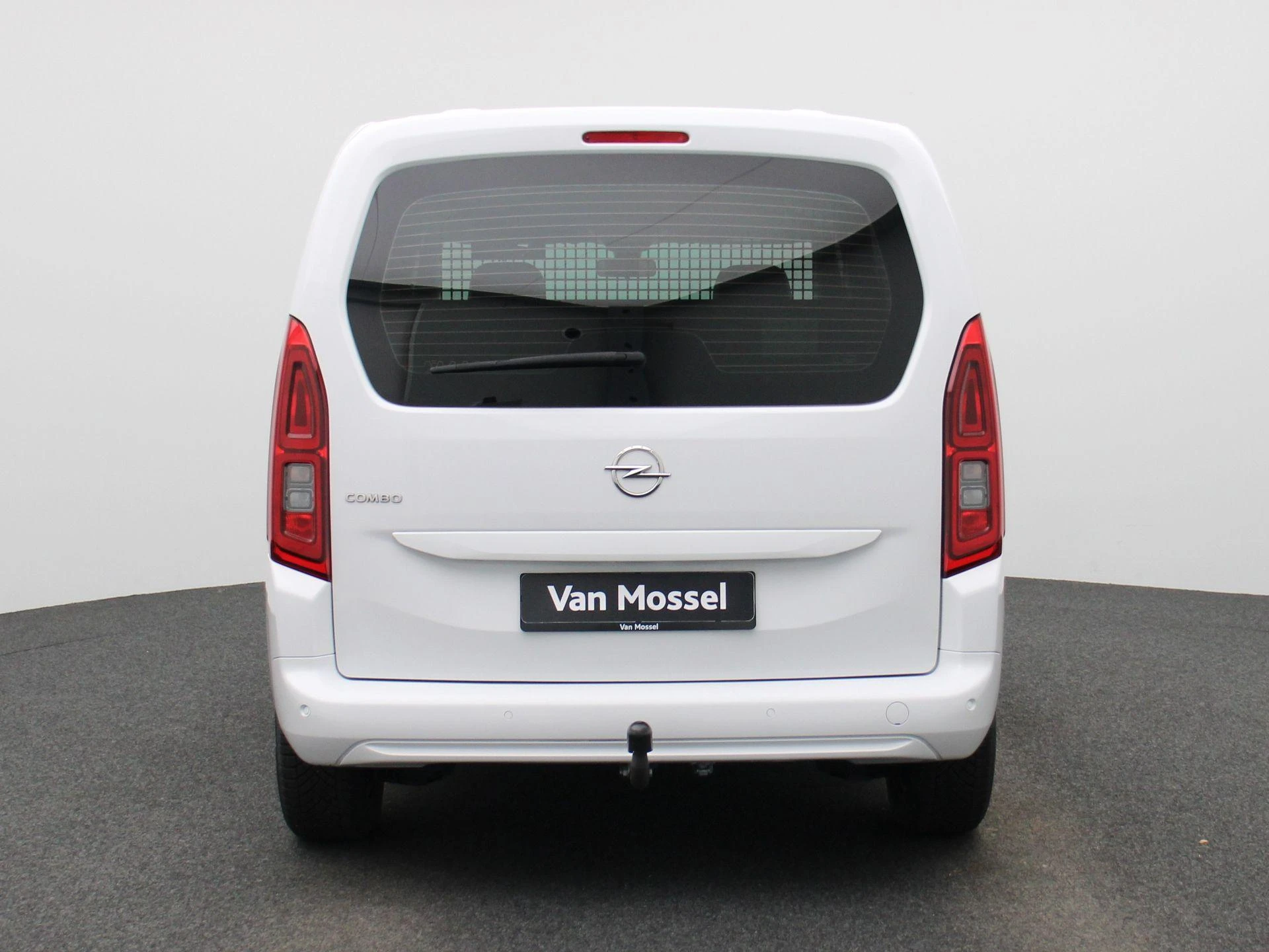 Opel-Combo Life-image-4