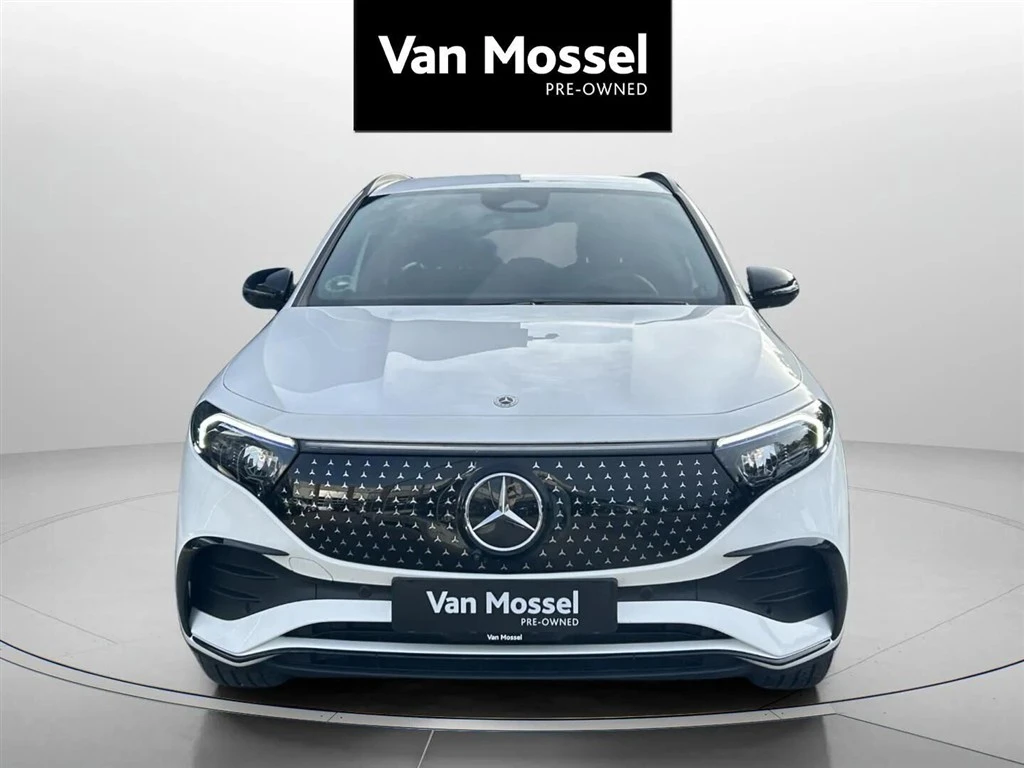 Mercedes-Benz-EQA-image-1