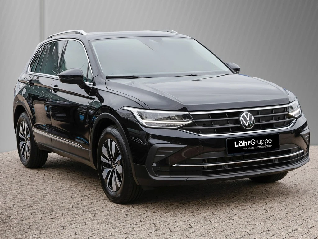 Volkswagen-Tiguan-image-2