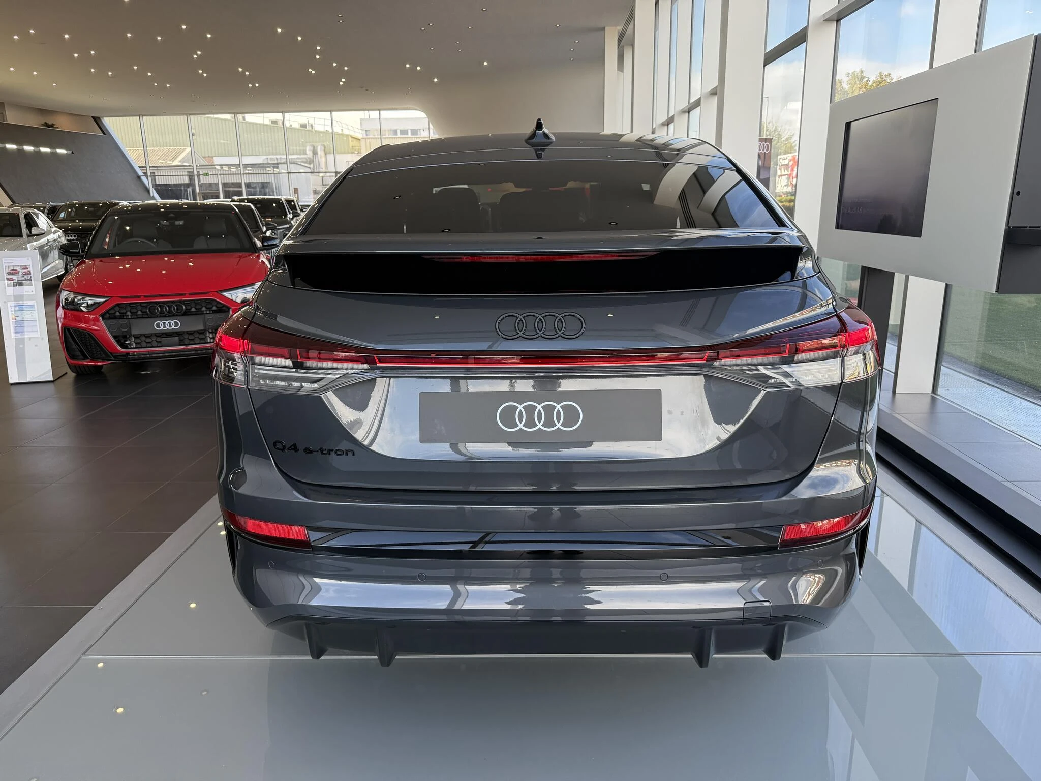 Audi-Q4 Sportback e-tron-image-5