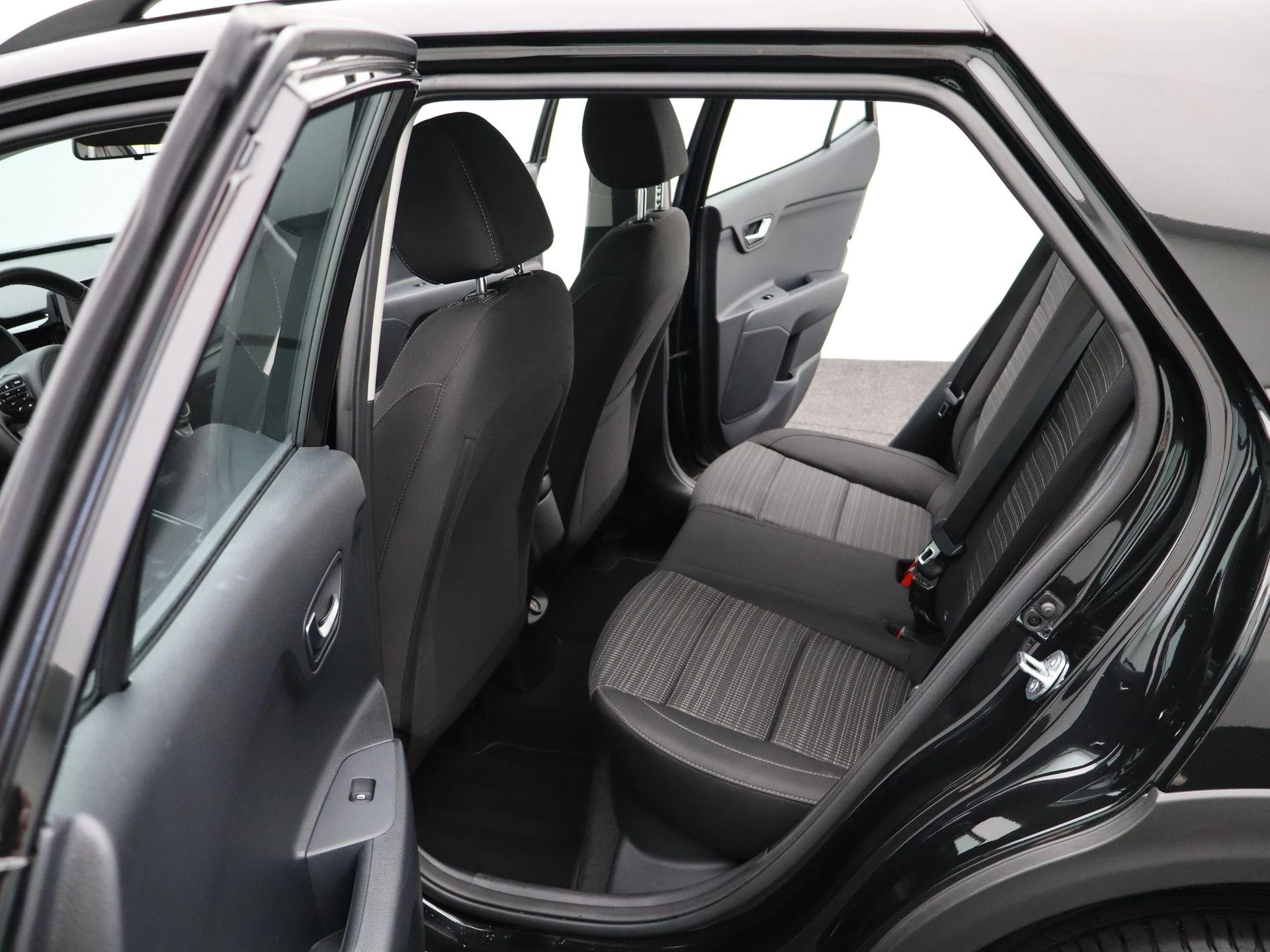 Kia-Stonic-image-11