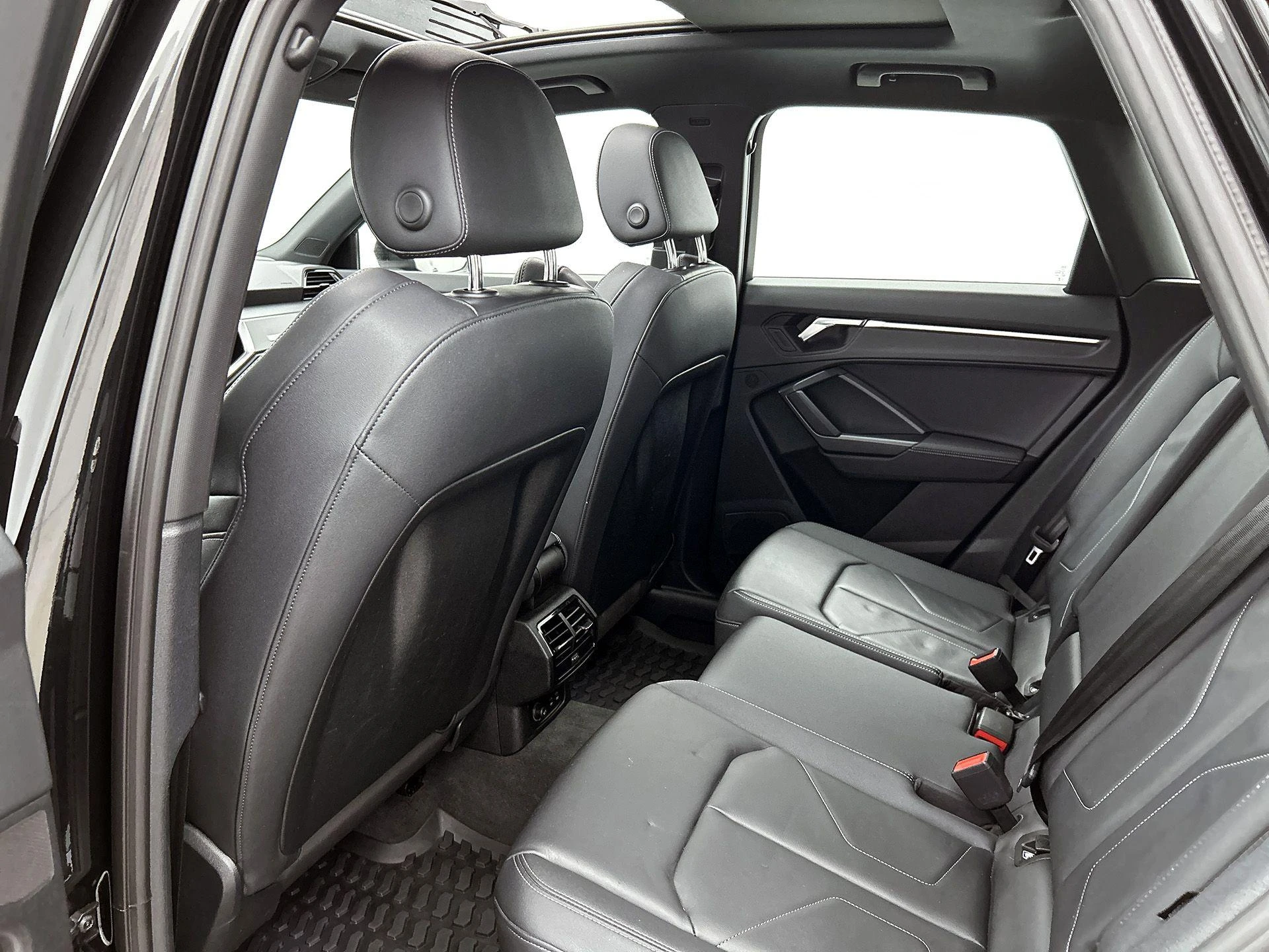 Audi-Q3-image-27