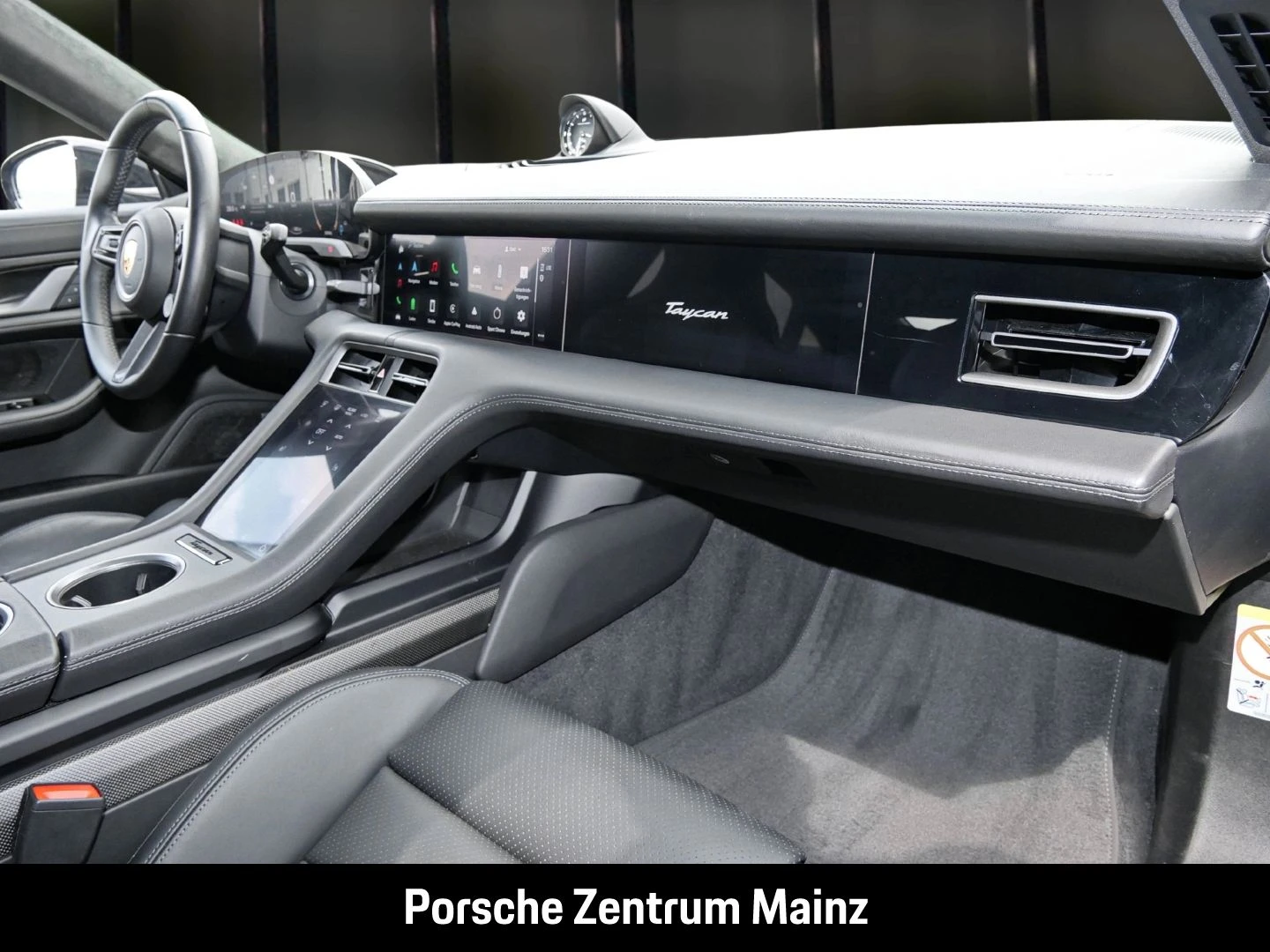Porsche Taycan Turbo S InnoDrive PCCB PDCC LED-Matrix turbo s