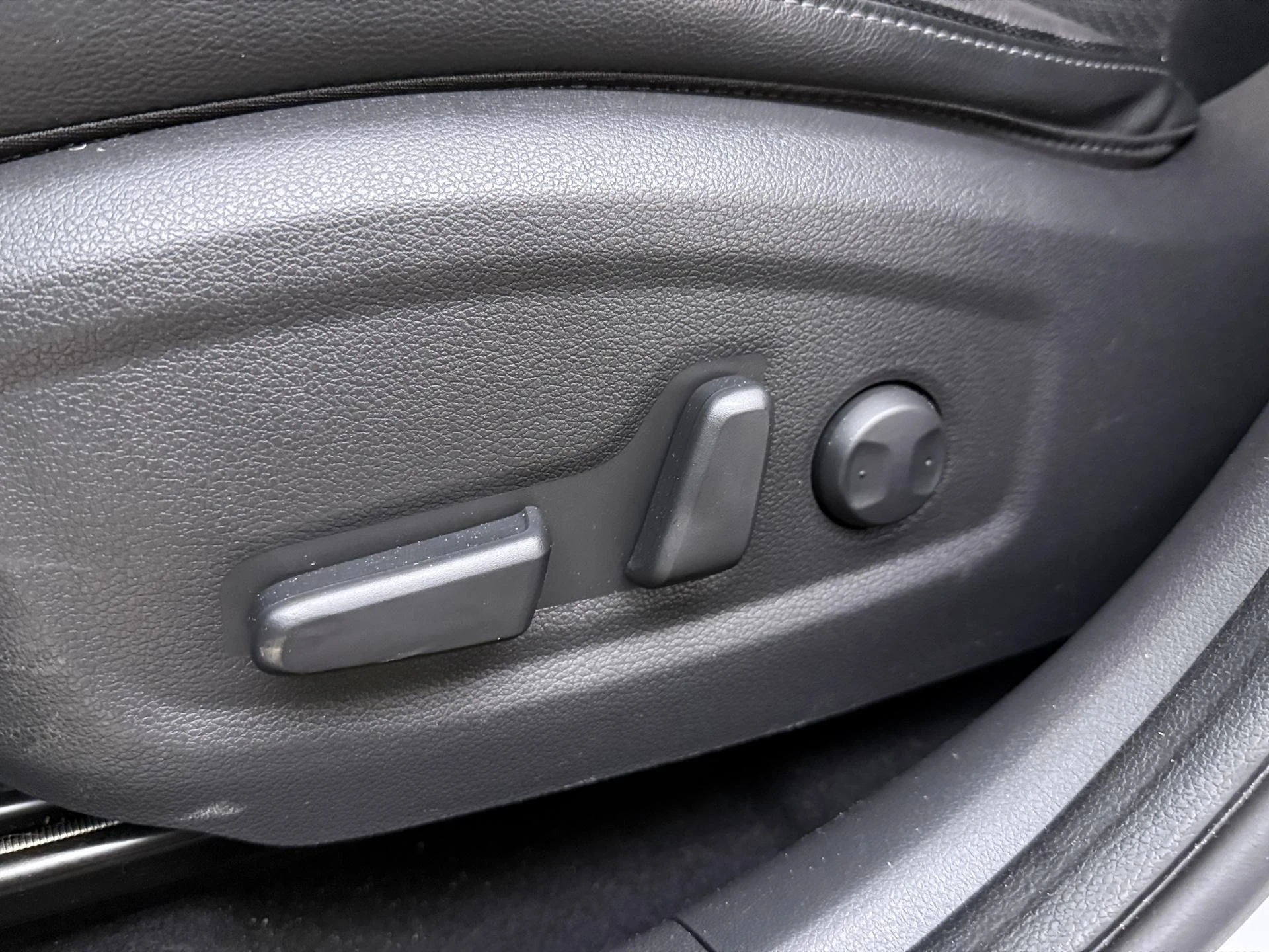 Hyundai-Kona-image-11