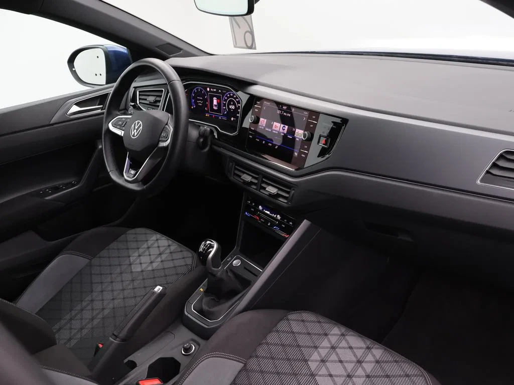 Volkswagen-Taigo-image-2