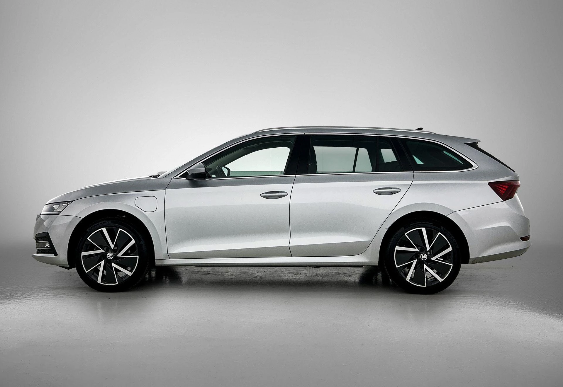 Škoda Octavia Combi 1.4 TSI iV PHEV Business Edition
