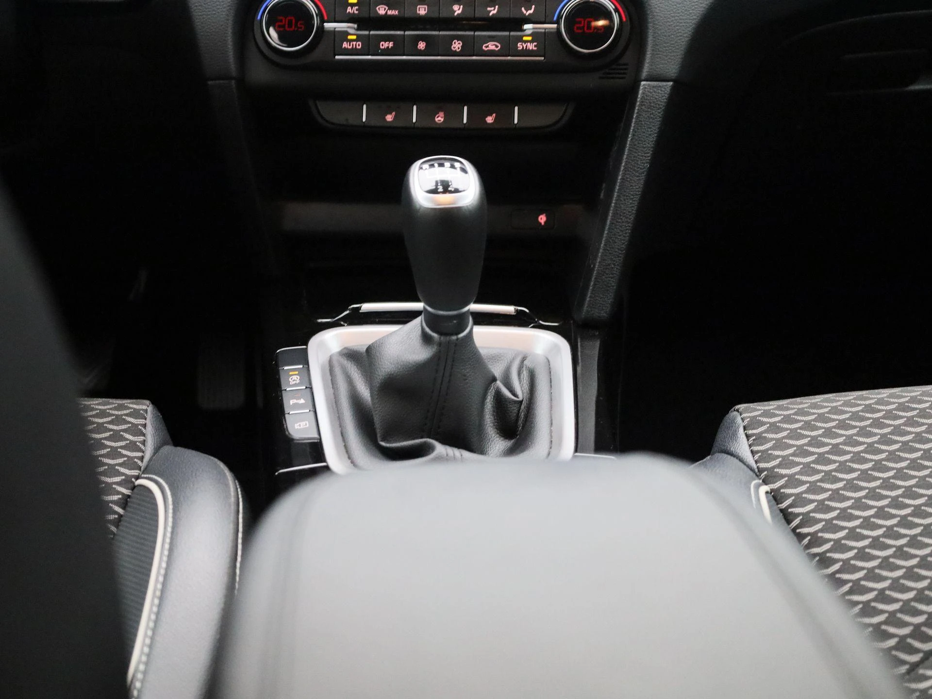 Kia-Ceed Sportswagon-image-9