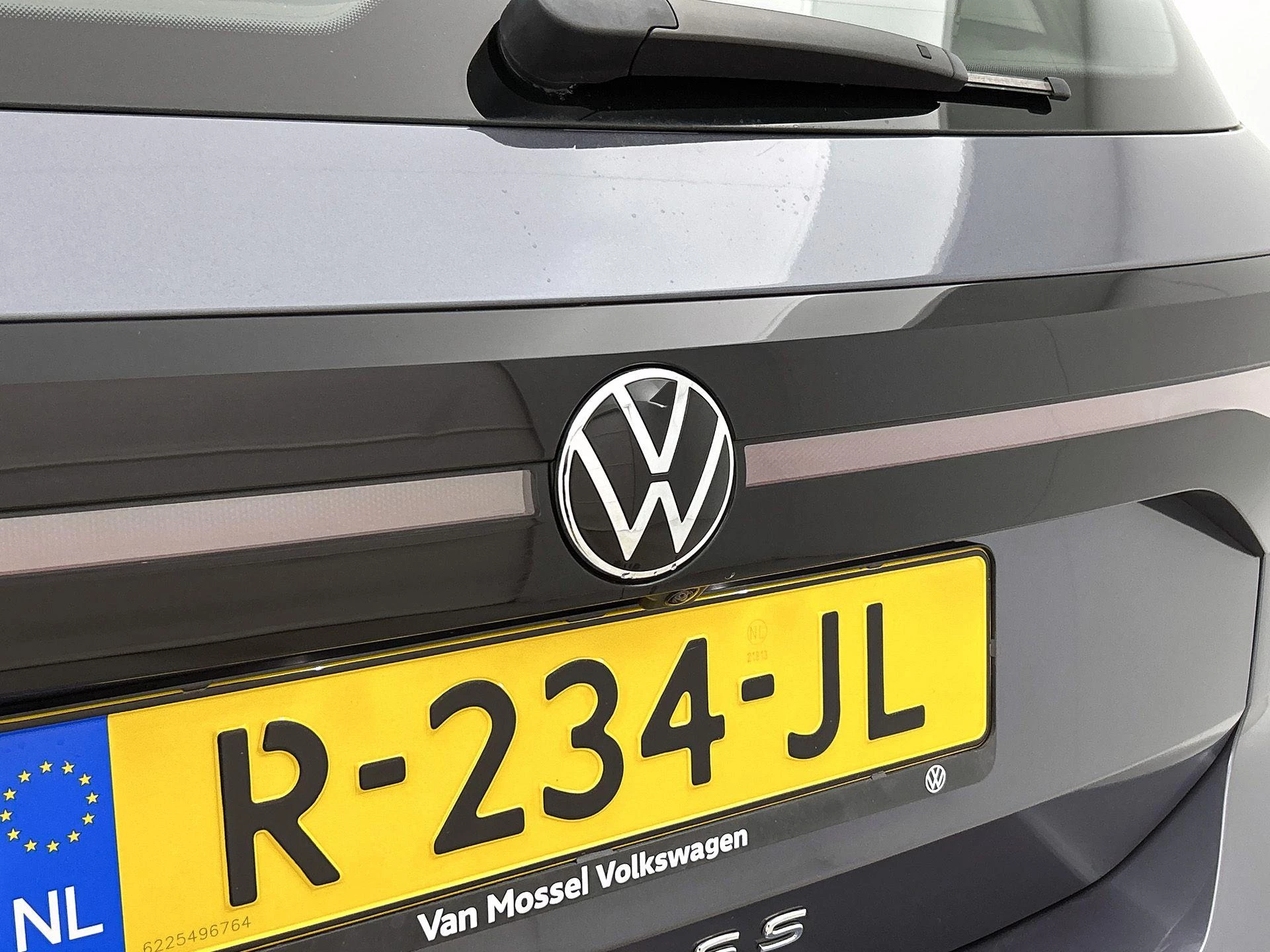 Volkswagen-T-Cross-image-15