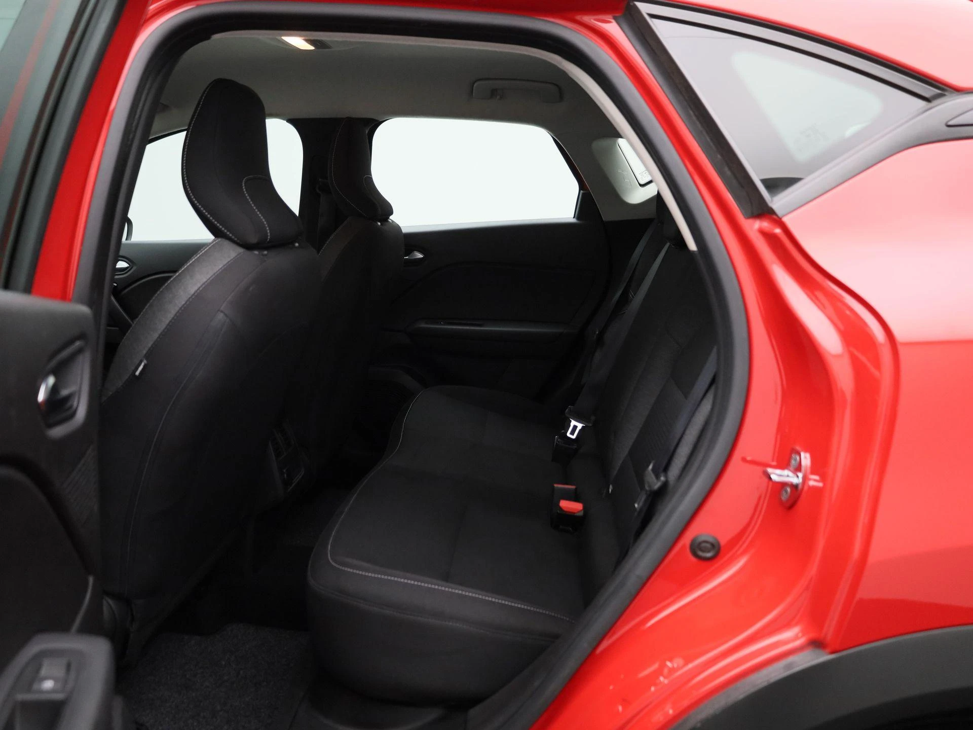 Renault-Captur-image-9