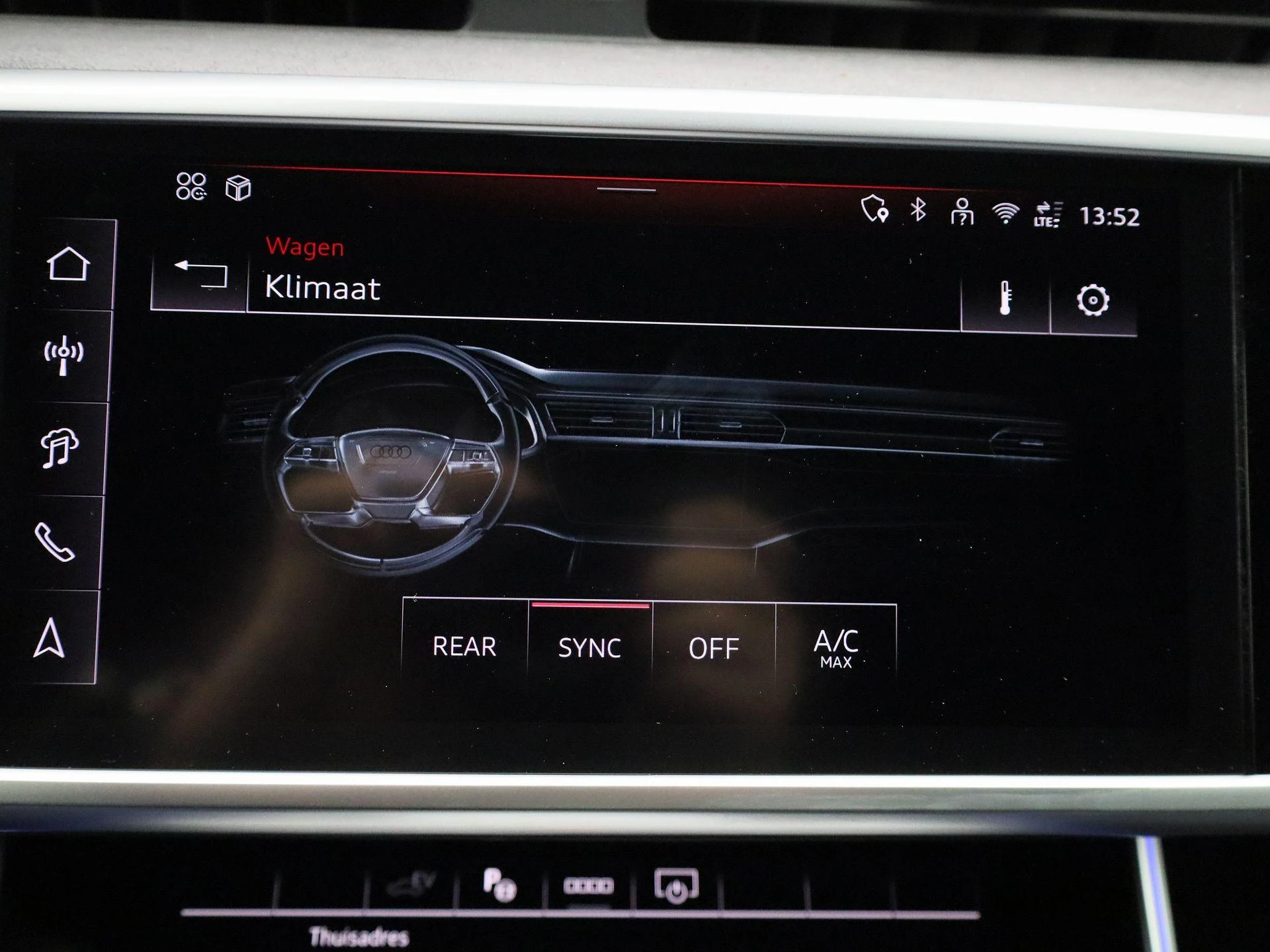 Audi-A6-image-30