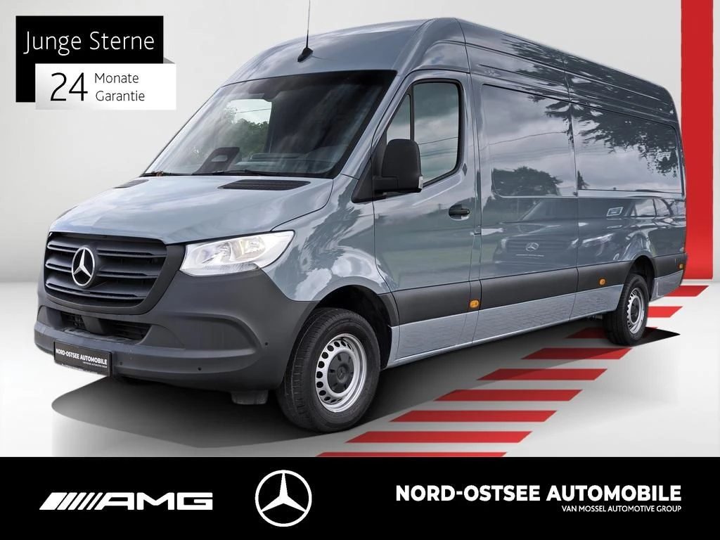 Mercedes-Benz-Sprinter-image-0