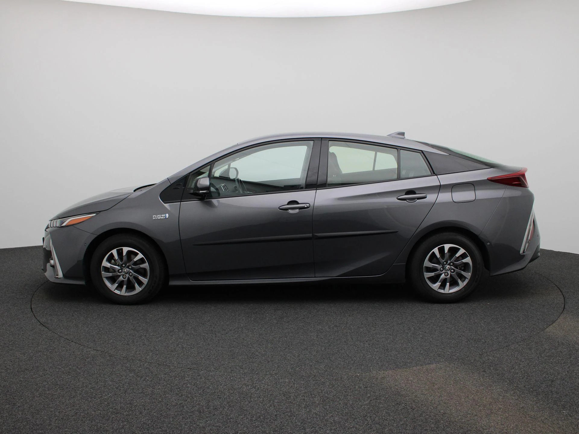 Toyota-Prius-image-3