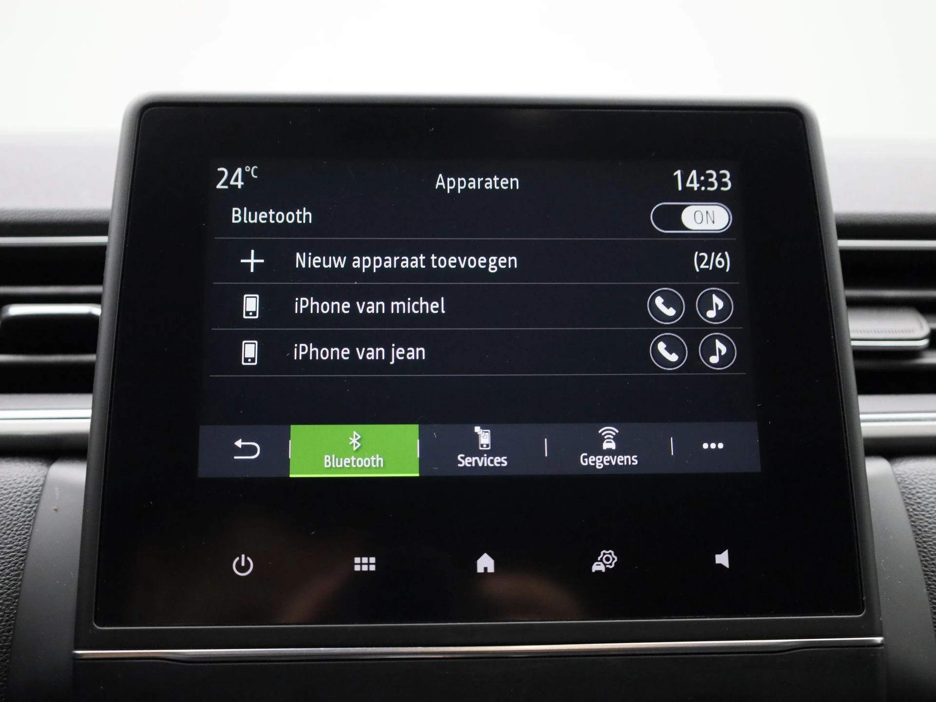 Renault-Captur-image-24