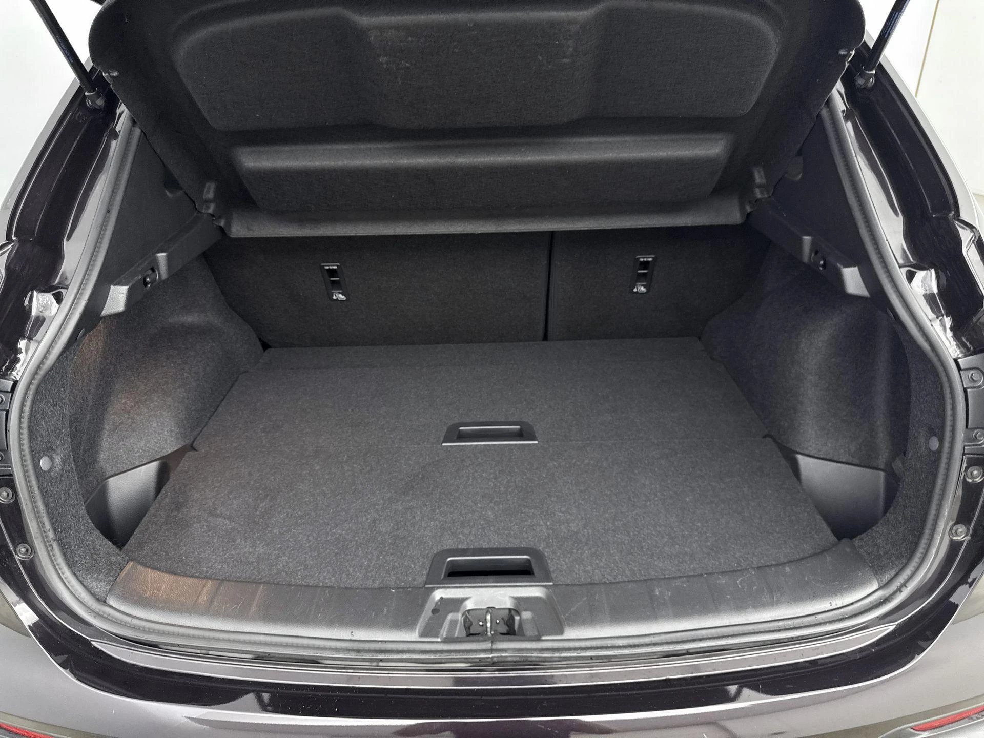Nissan-QASHQAI-image-23