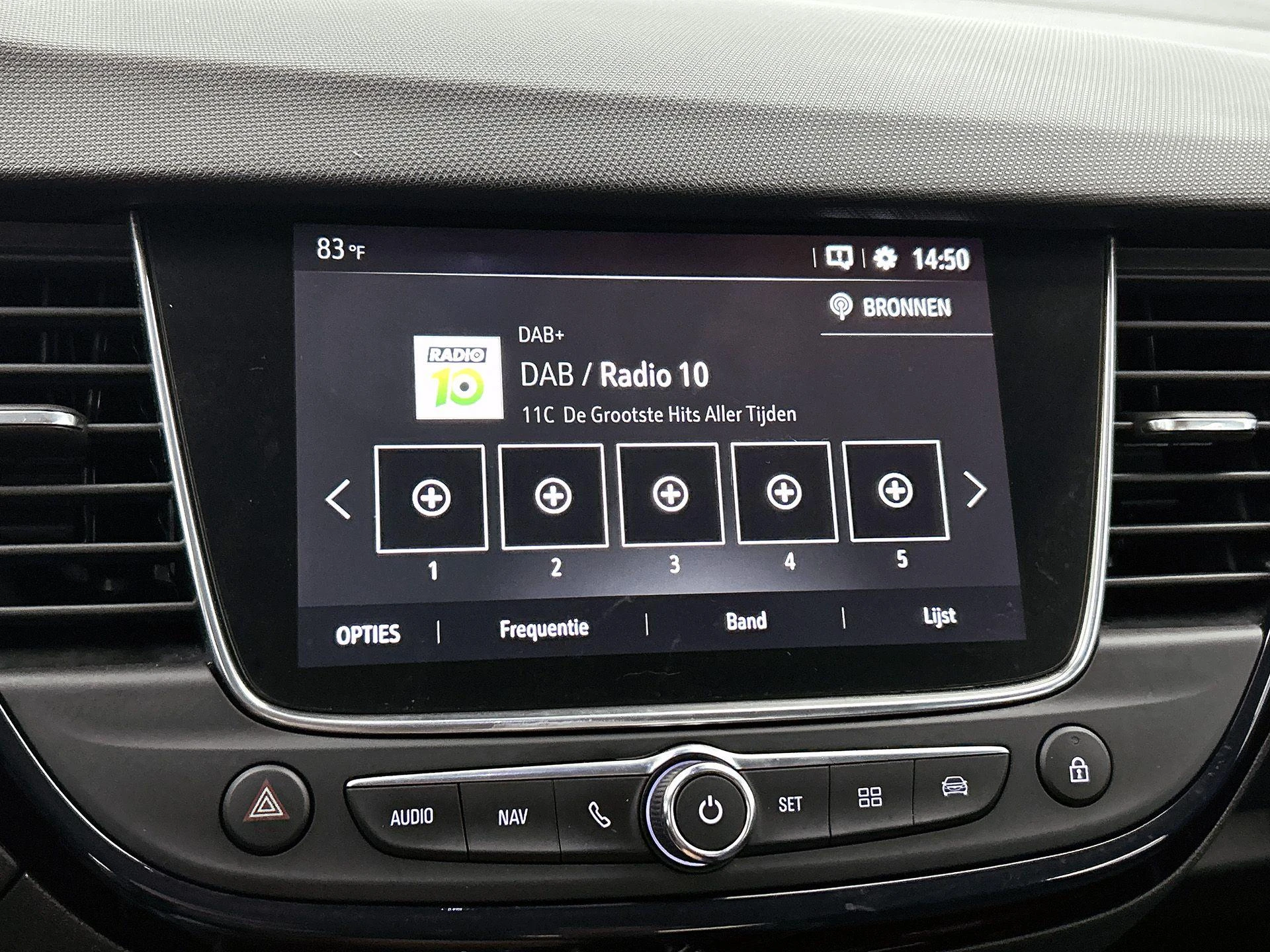 Opel-Crossland X-image-29