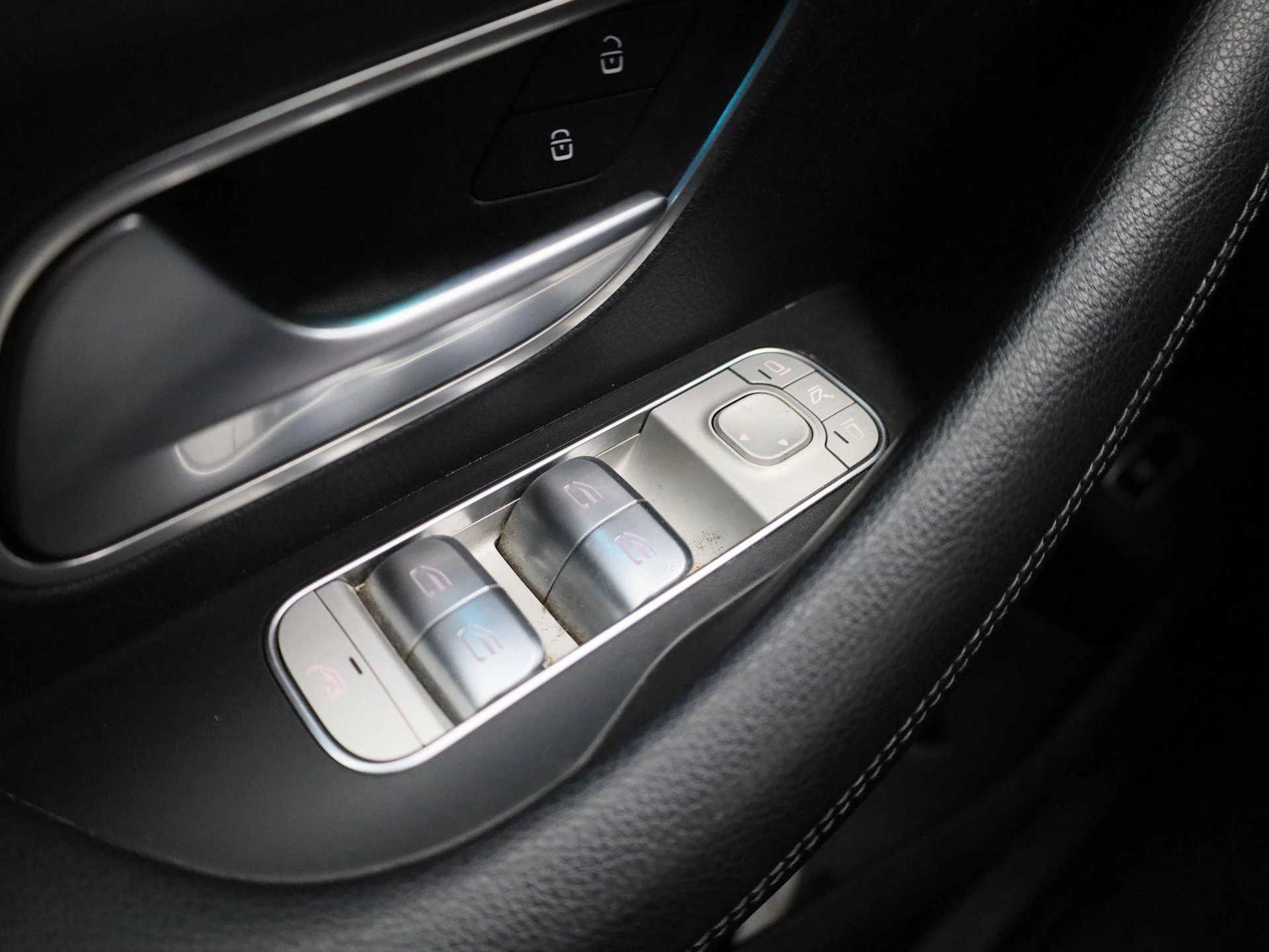 Mercedes-Benz GLE 350 de Business Solution + LEDER + TREKHAAK + LED + CAMERA +