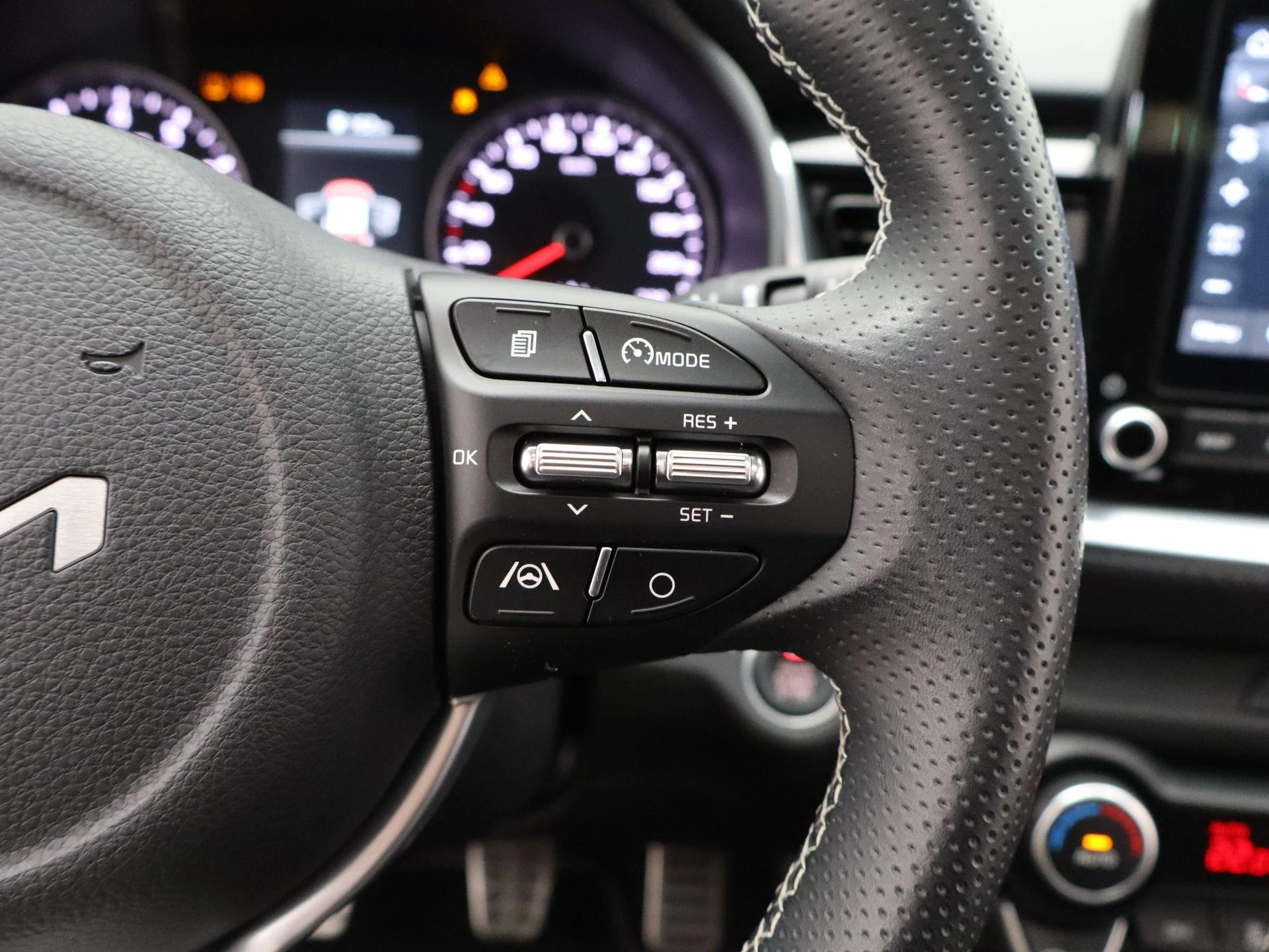 Kia-Stonic-image-20