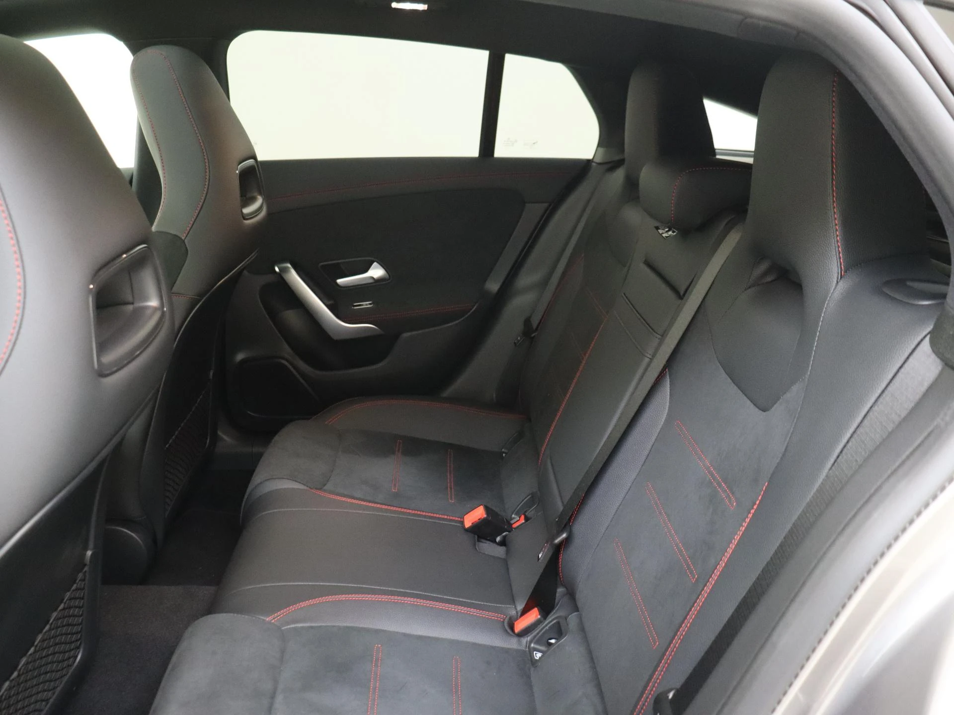 Mercedes-Benz CLA Shooting Brake 180 Business Solution AMG