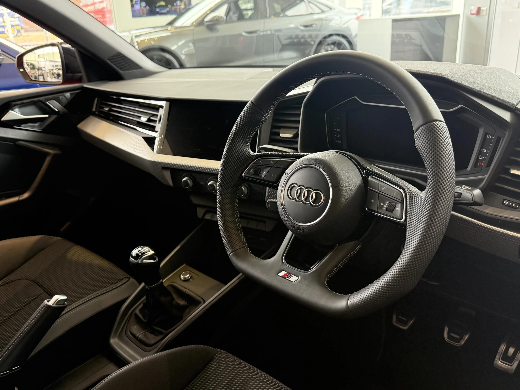 Audi-A1 Sportback-image-7