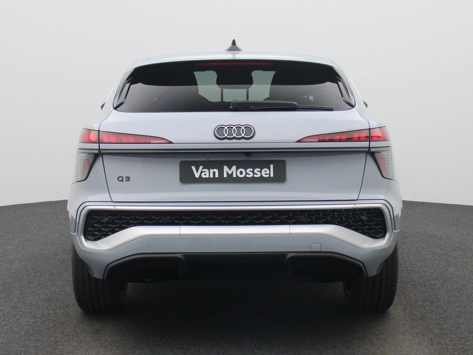 Audi-Q3-image-4
