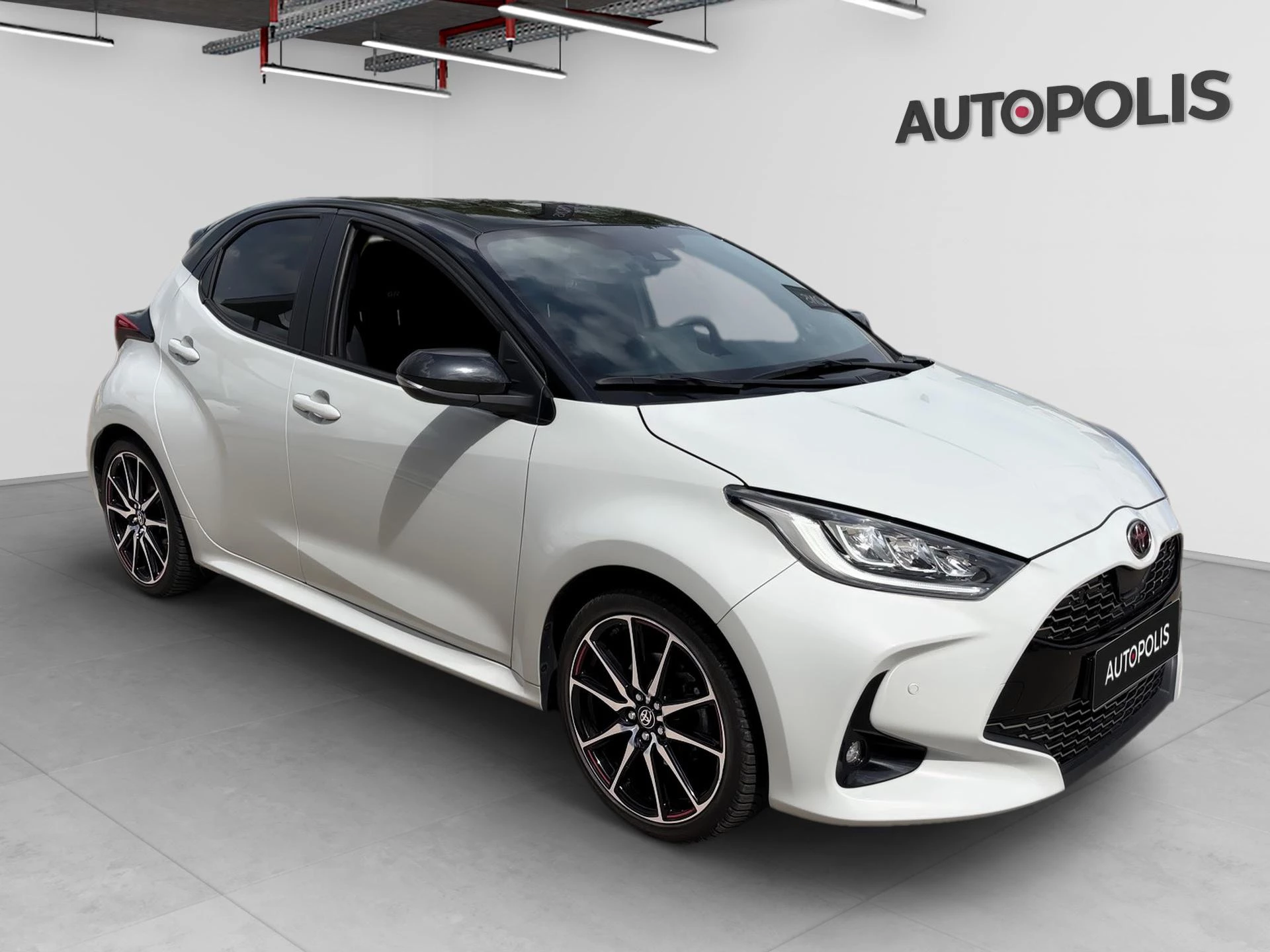 Toyota Yaris 1.5 VVT-i Hybrid GR Sport e-CVT