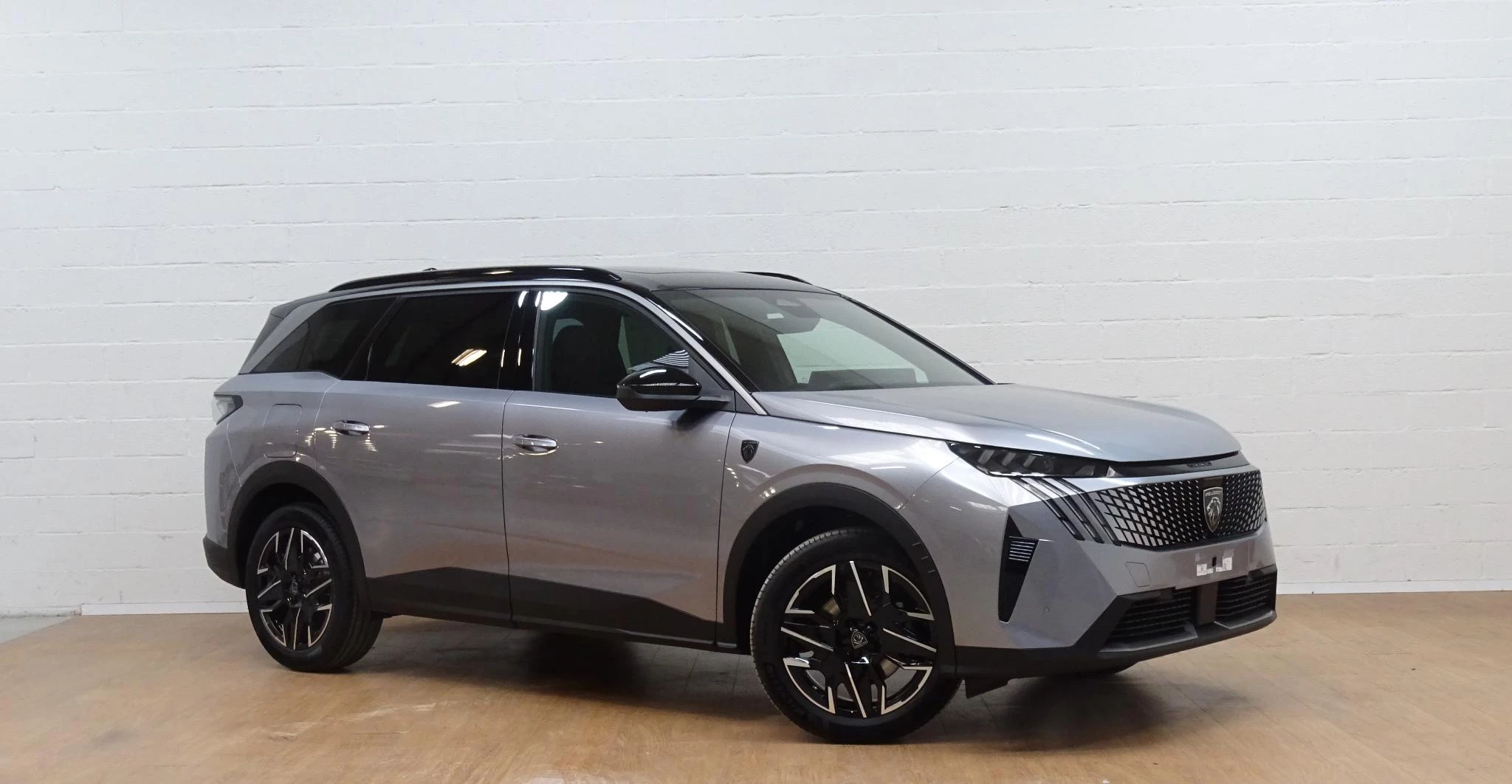 Peugeot-5008-image-1