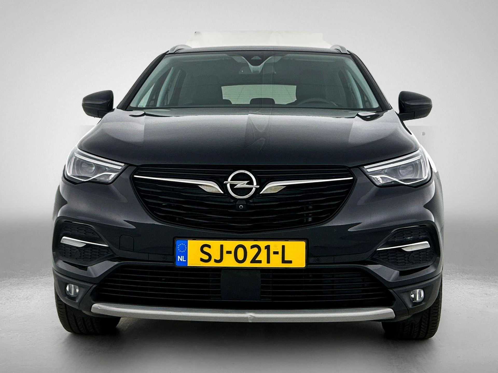 Opel-Grandland X-image-4