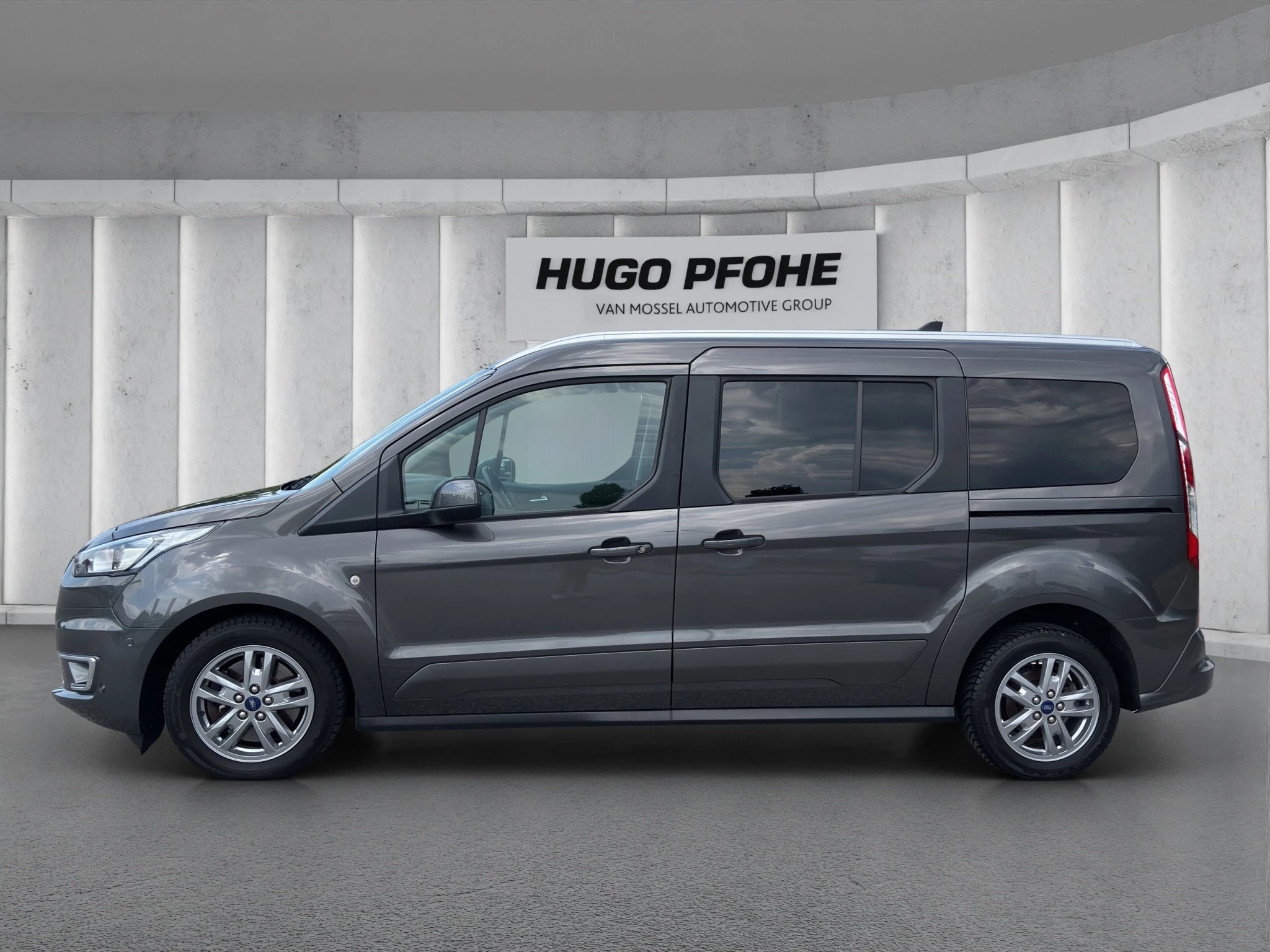 Ford Tourneo Connect Grand Titanium