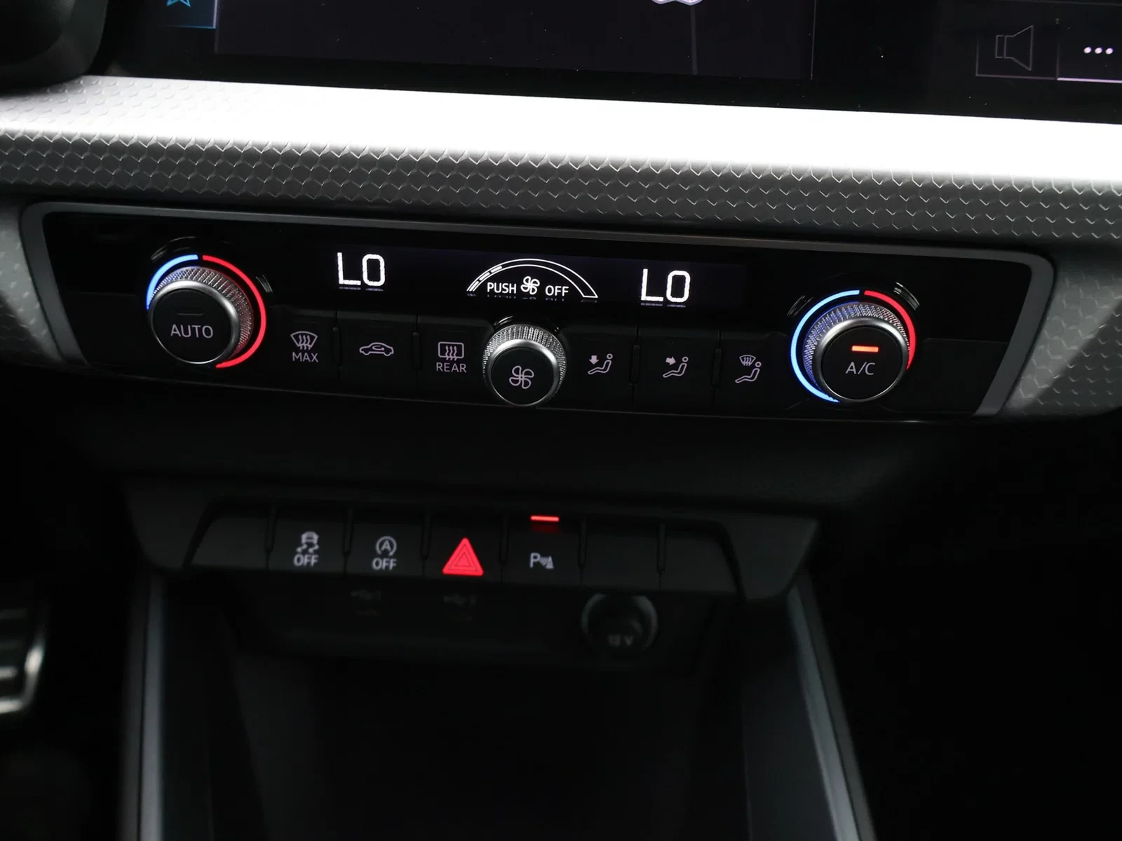 Audi A1 Sportback Audi A1 Sportback 25TFSI 95PK *AUTOMAAT*LEDER*SPORTZETELS*PDC*CRUISE*VIRTUAL COCKPIT*NAVI*APP-CONNEC